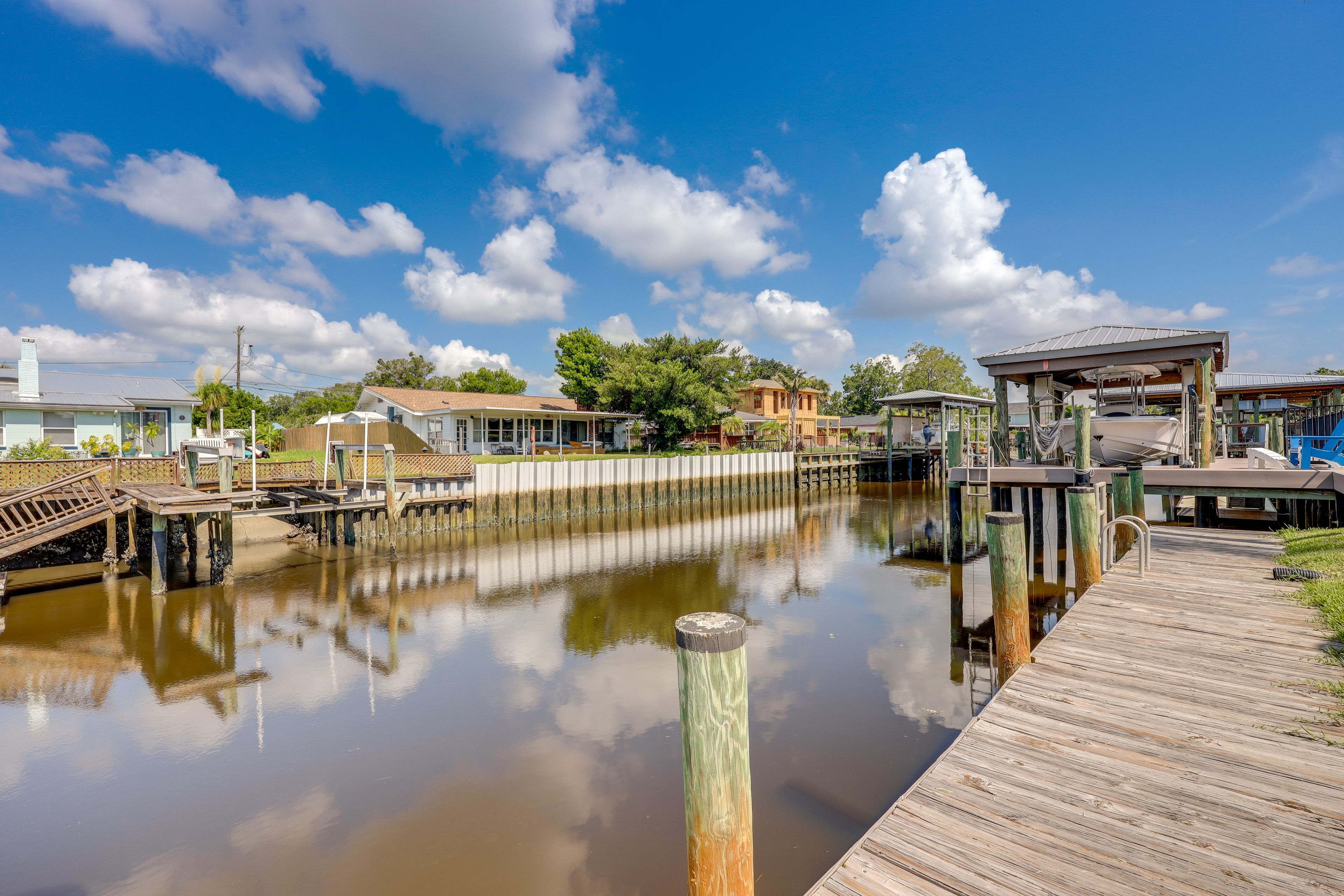Private Boat Dock | Access to Intracoastal Waterway
