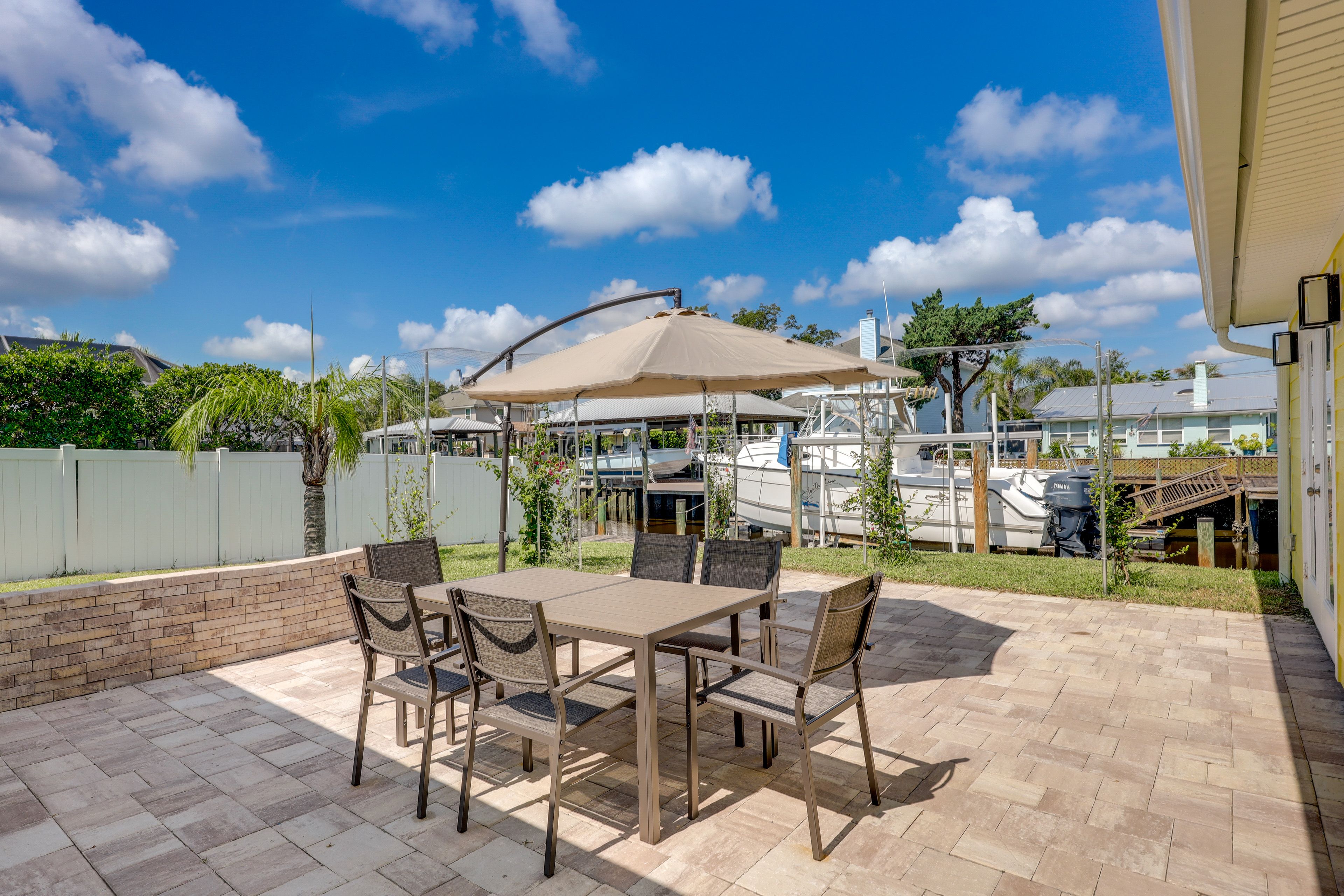 Outdoor Dining Area