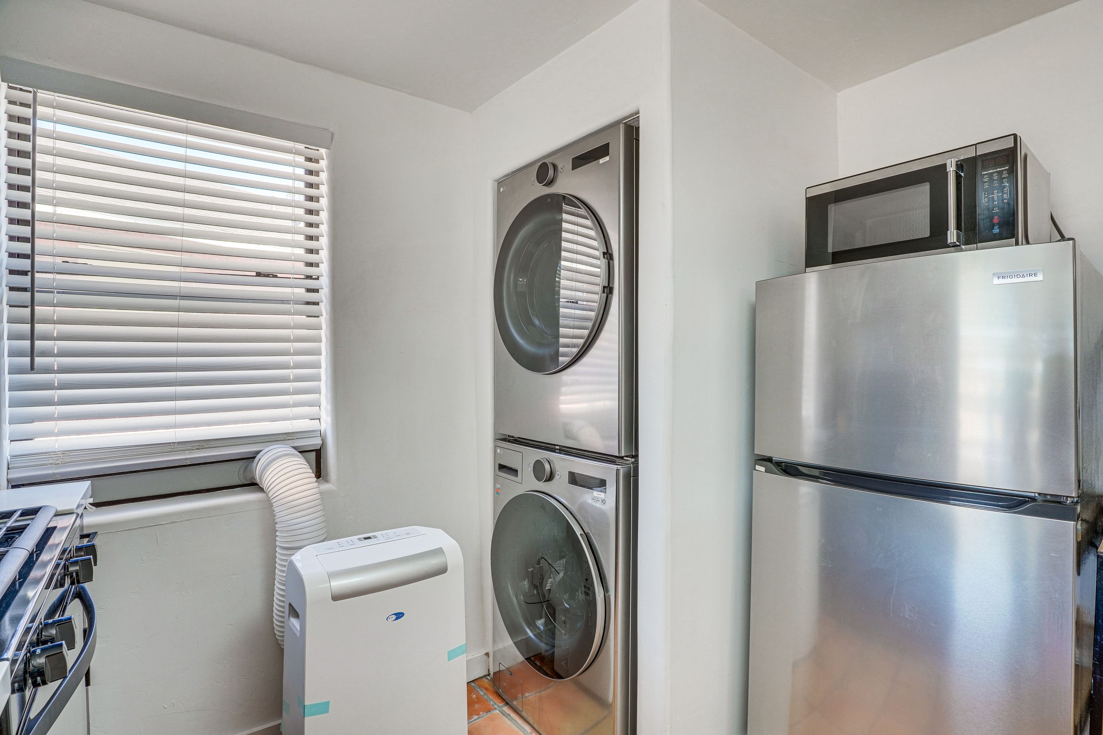 Washer & Dryer