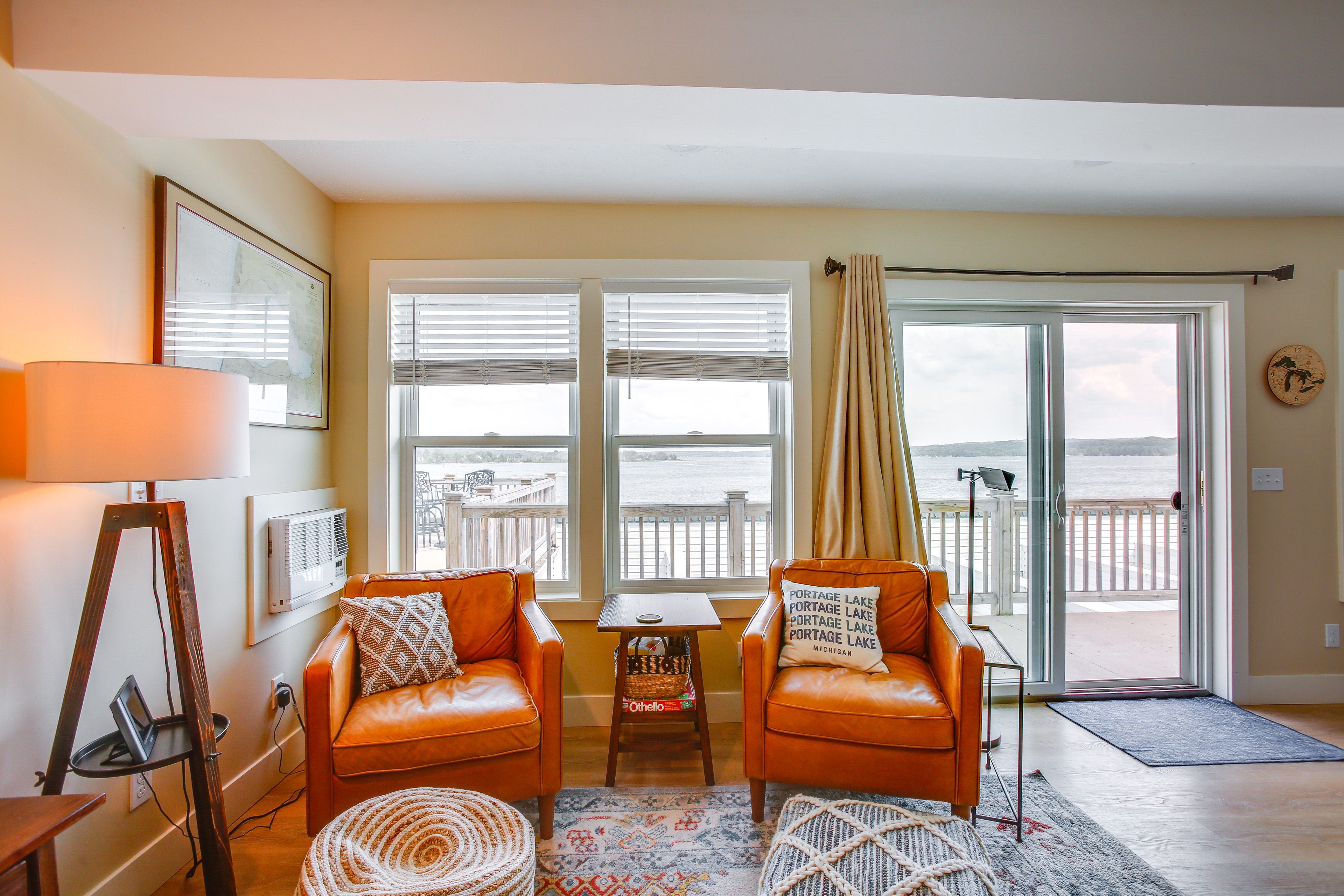Living Room | Single-Story Unit