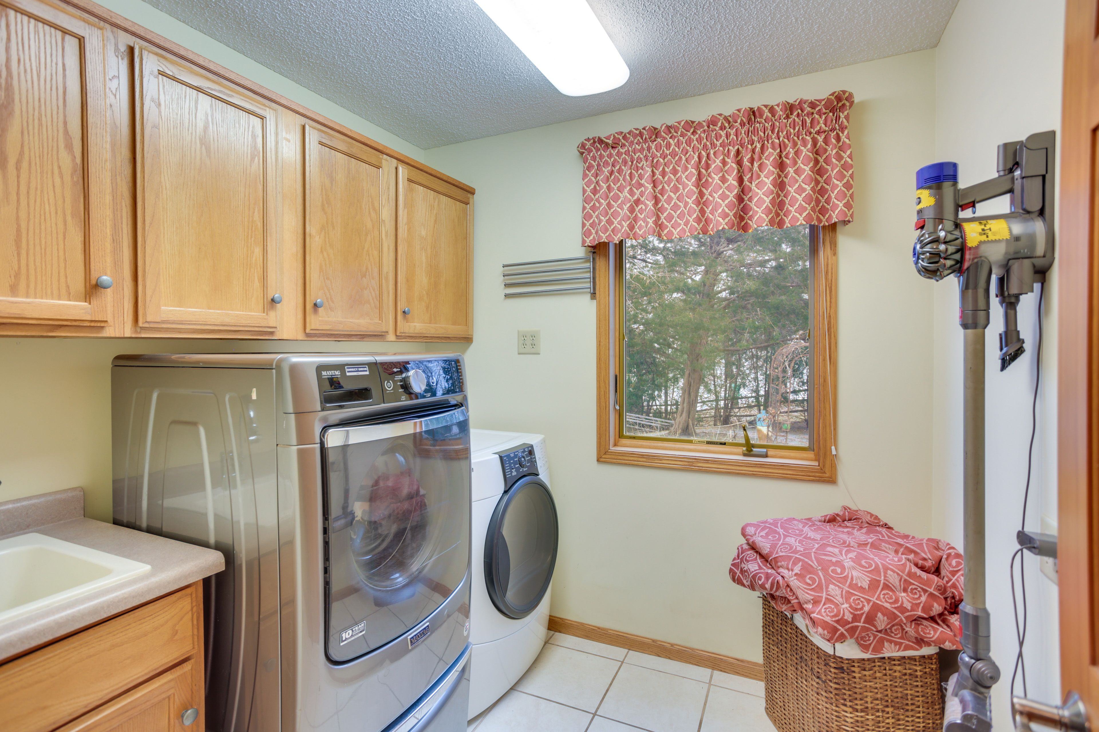 Laundry Room | Lower Level