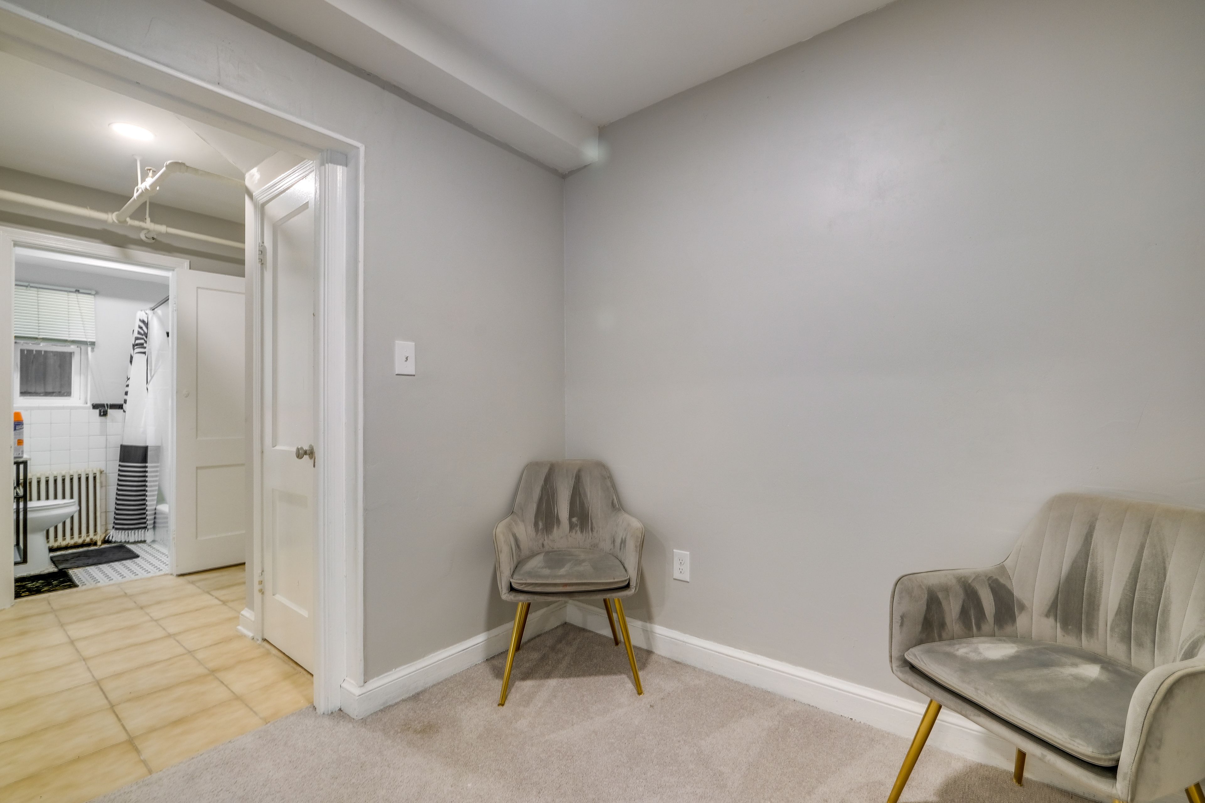 Sitting Area