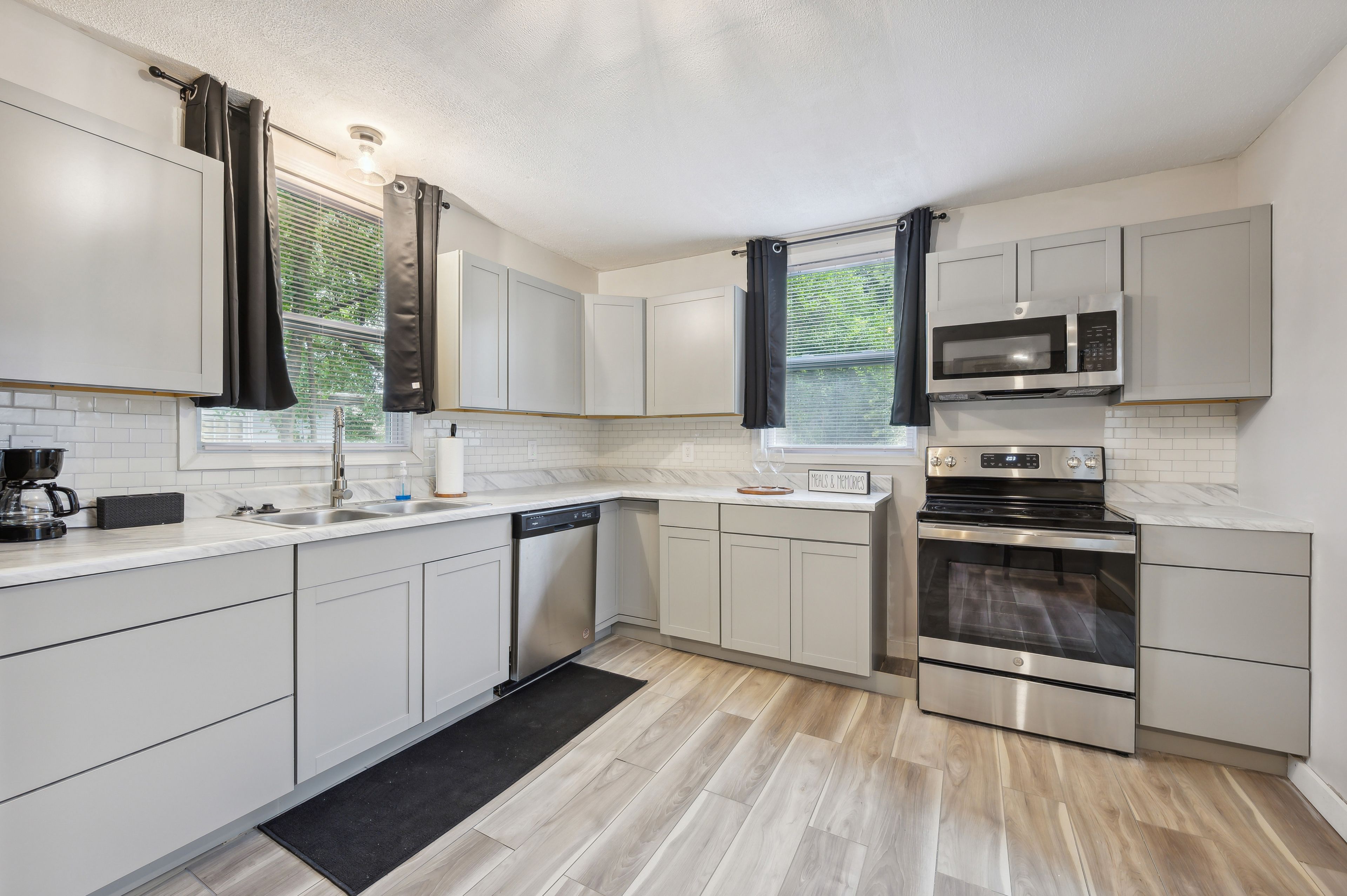Kitchen | Coffee Maker | Cooking Basics | Spices | Dishware & Flatware
