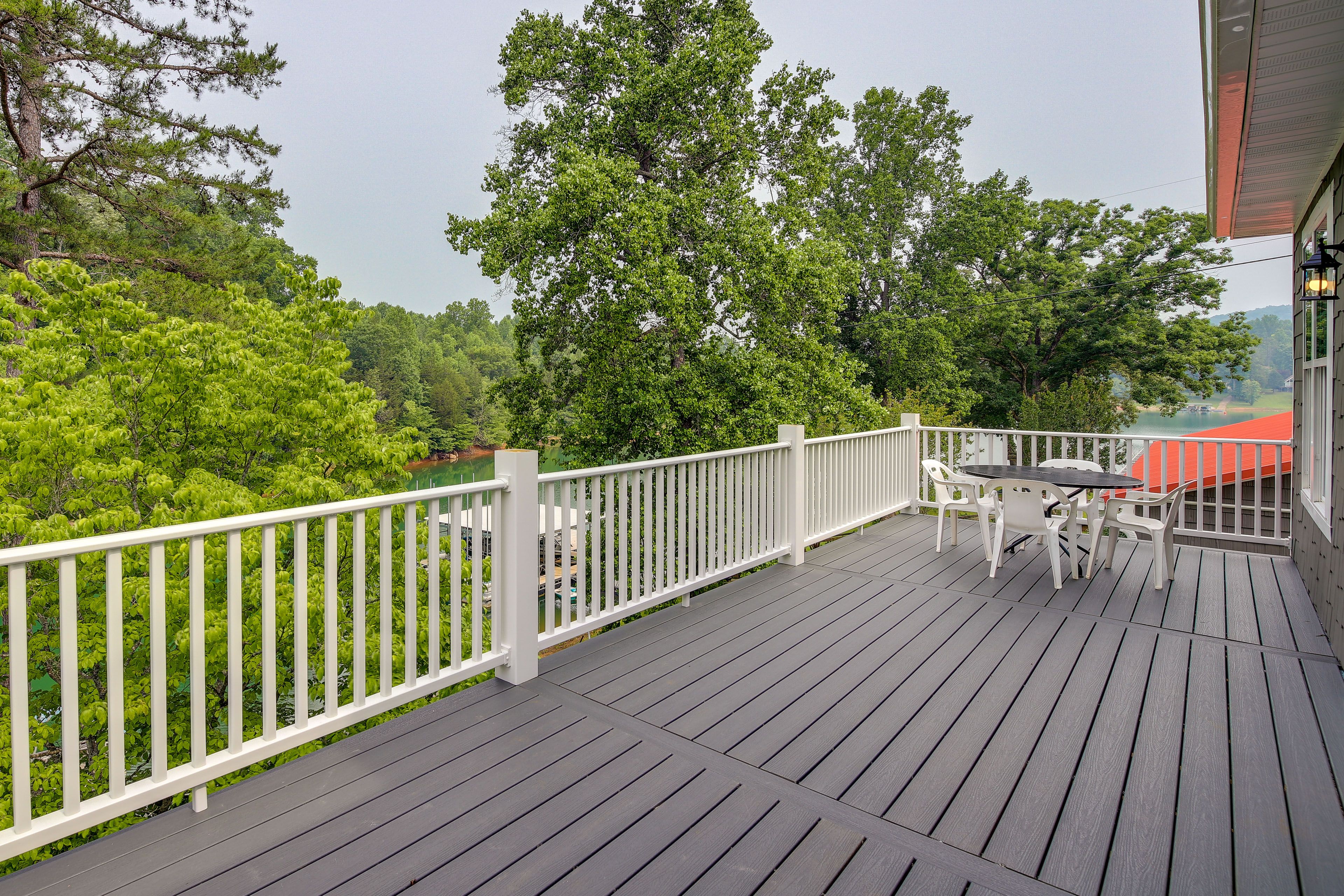 Deck | Norris Lake Views | Outdoor Seating