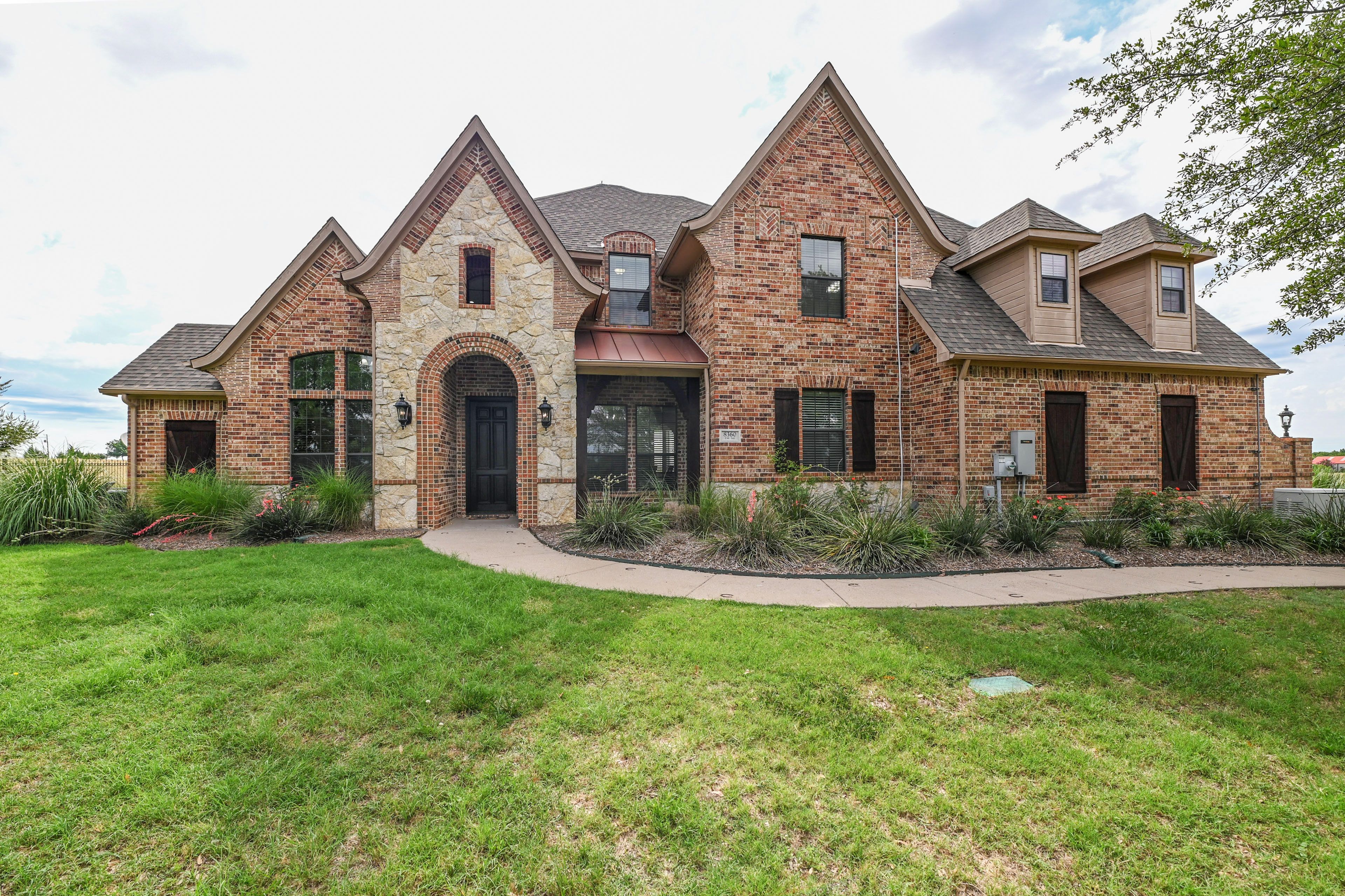 Celina Vacation Rental | 4BR | 2.5BA | 3,100 Sq Ft | Step-Free Entry