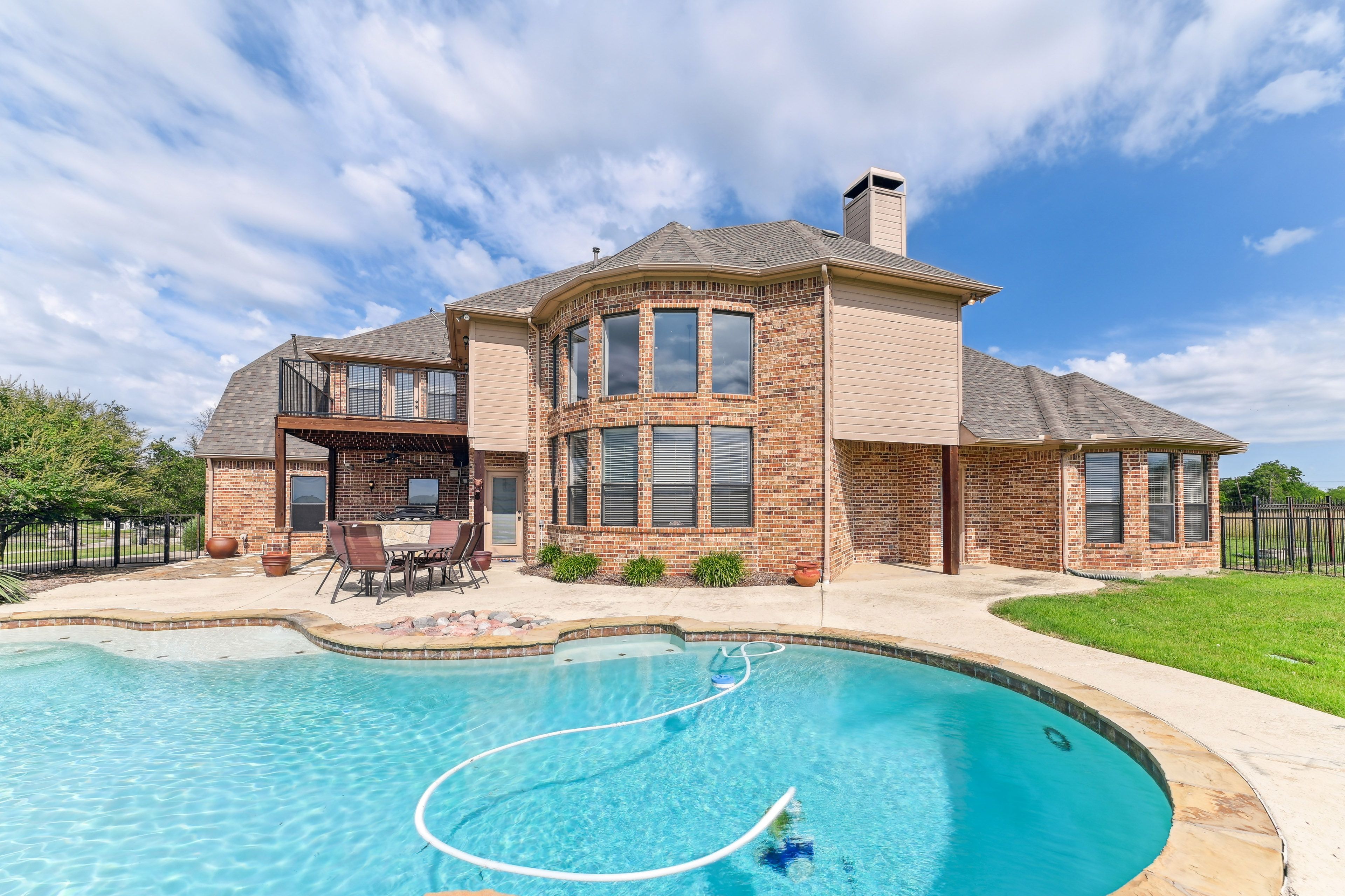 Fenced Backyard | Private Outdoor Pool