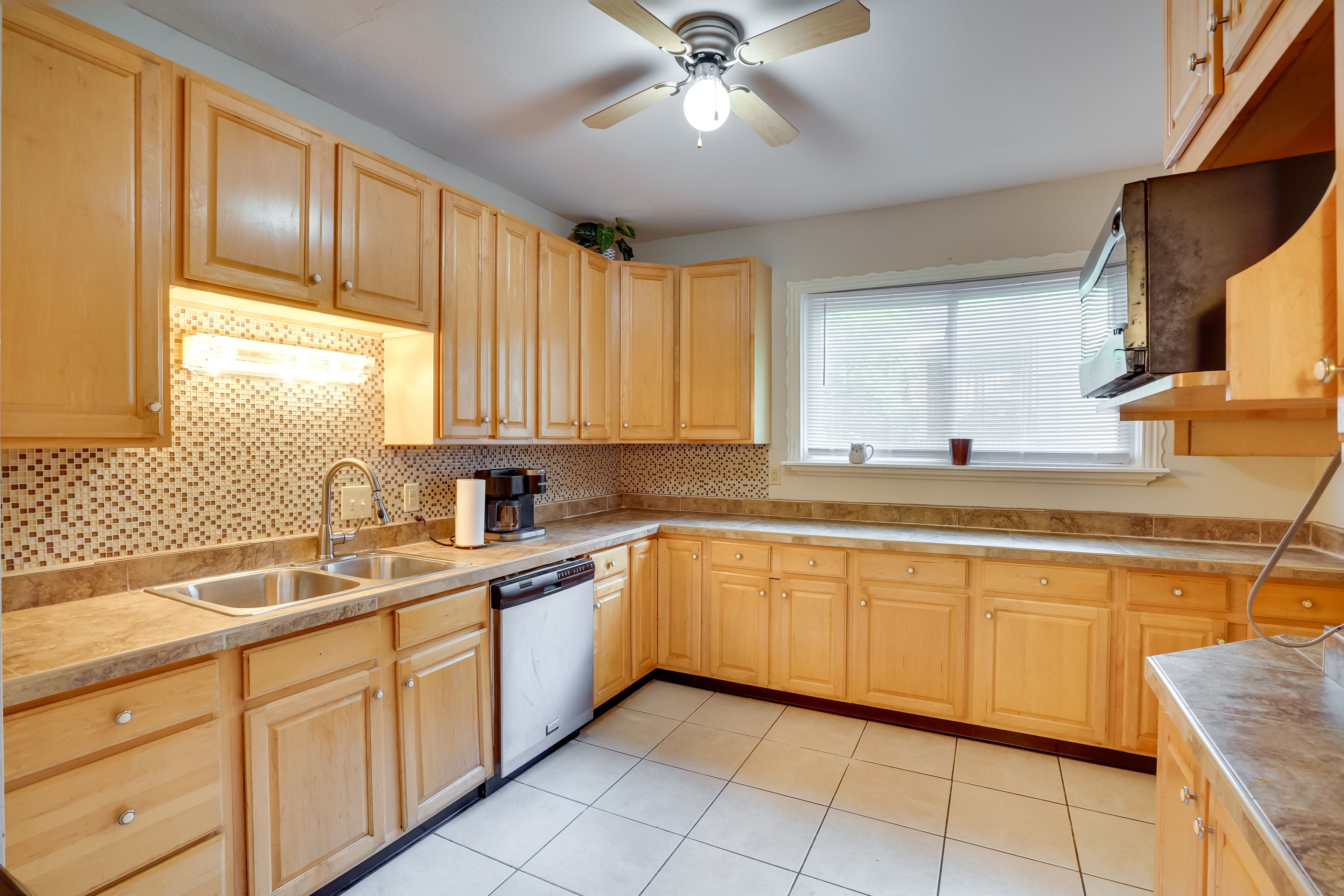 Kitchen | 1st Floor | Coffee Maker | Toaster