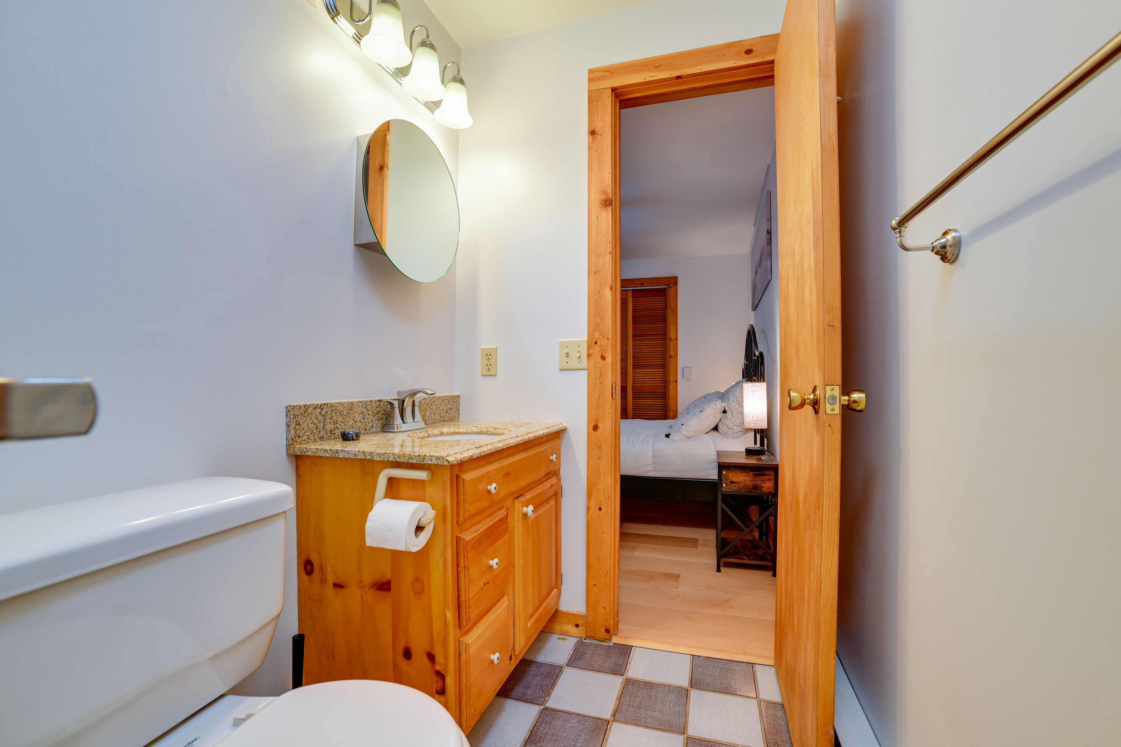 En-Suite Bathroom | Complimentary Toiletries