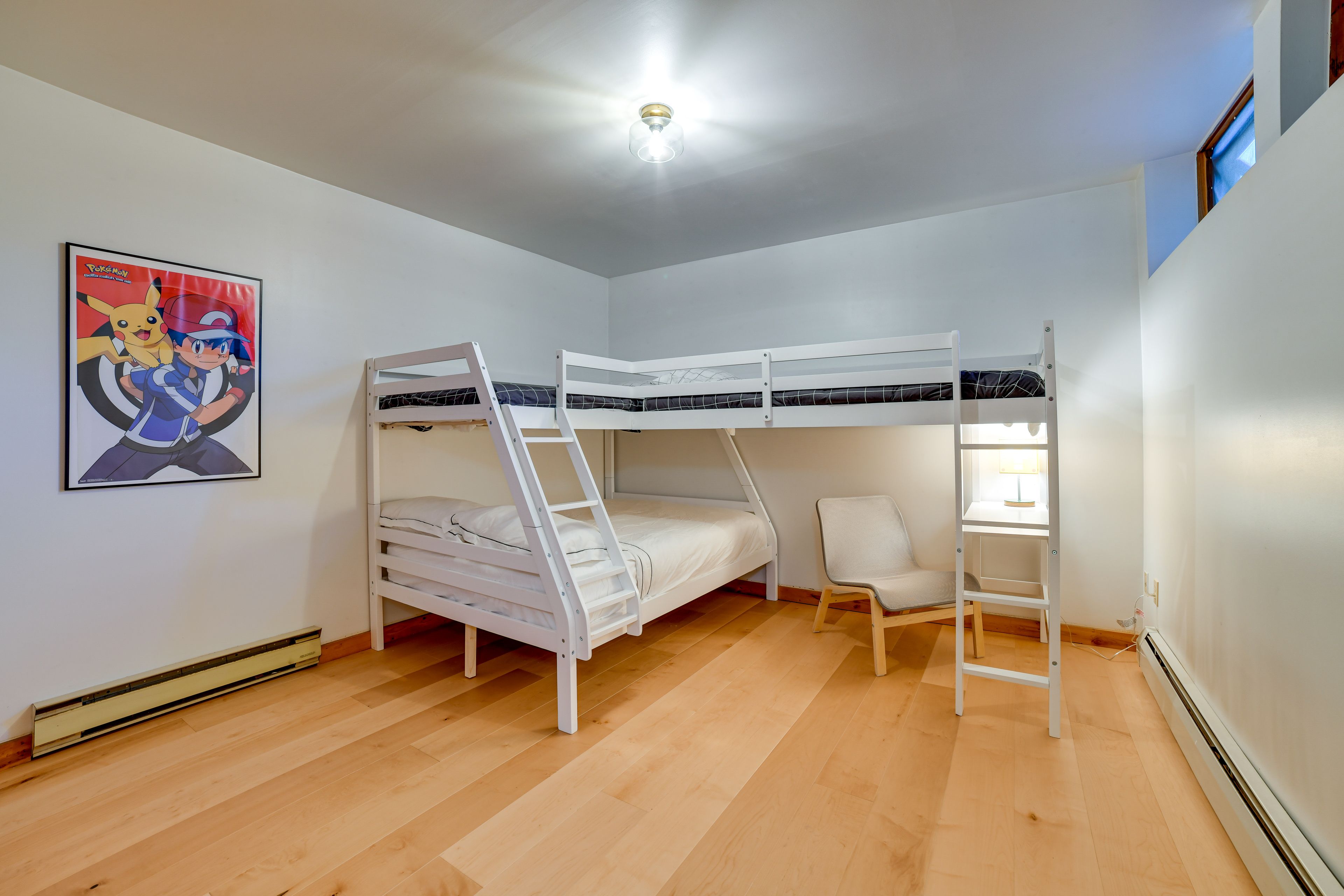 Bedroom 4 | Twin/Twin/Full Bunk Bed | Ground Floor