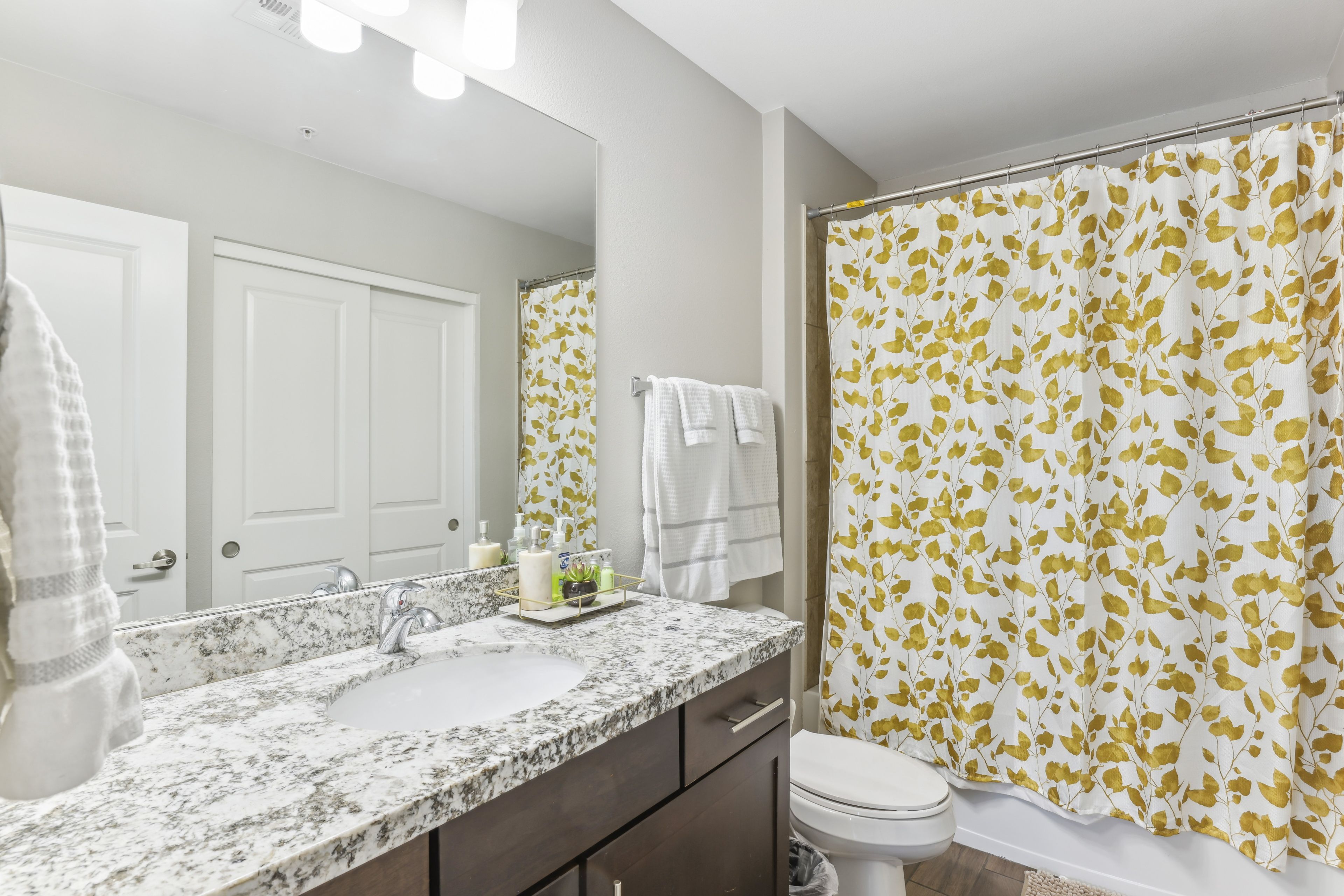 Full Bathroom | 2nd Floor | Hair Dryer