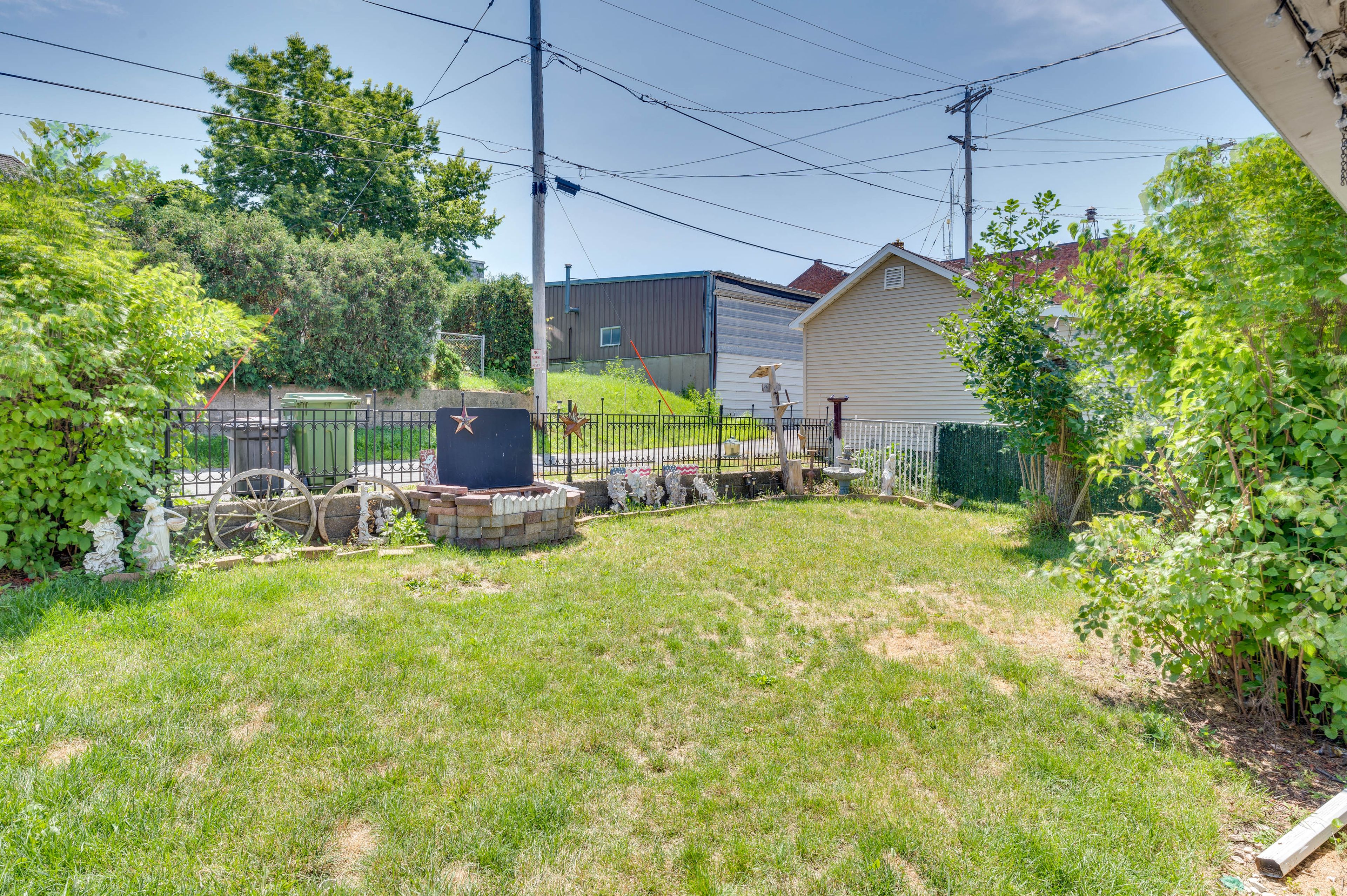 Fenced-In Yard