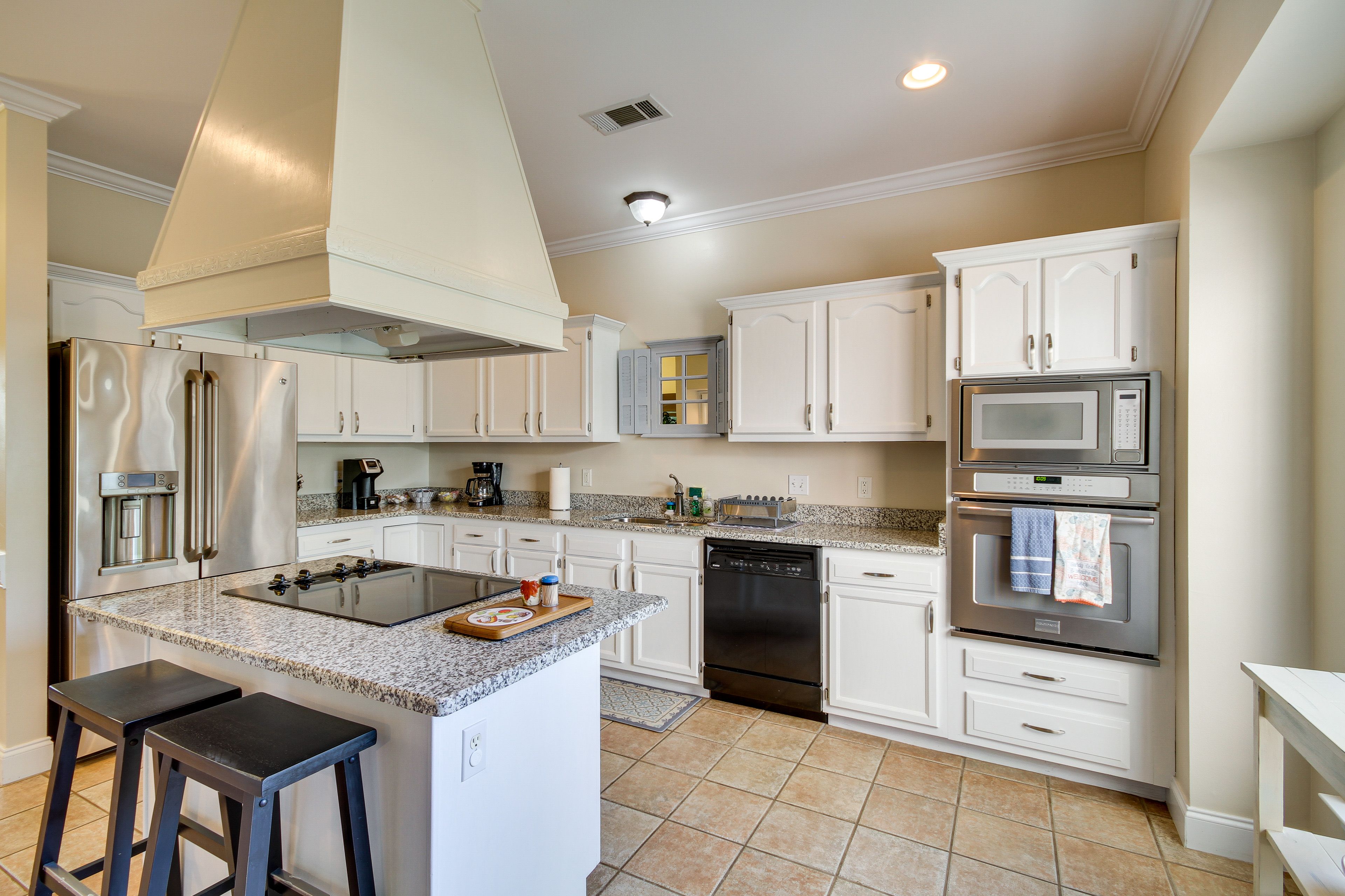 Kitchen | 1st Floor | Dishwasher | Coffee Maker | Cooking Basics
