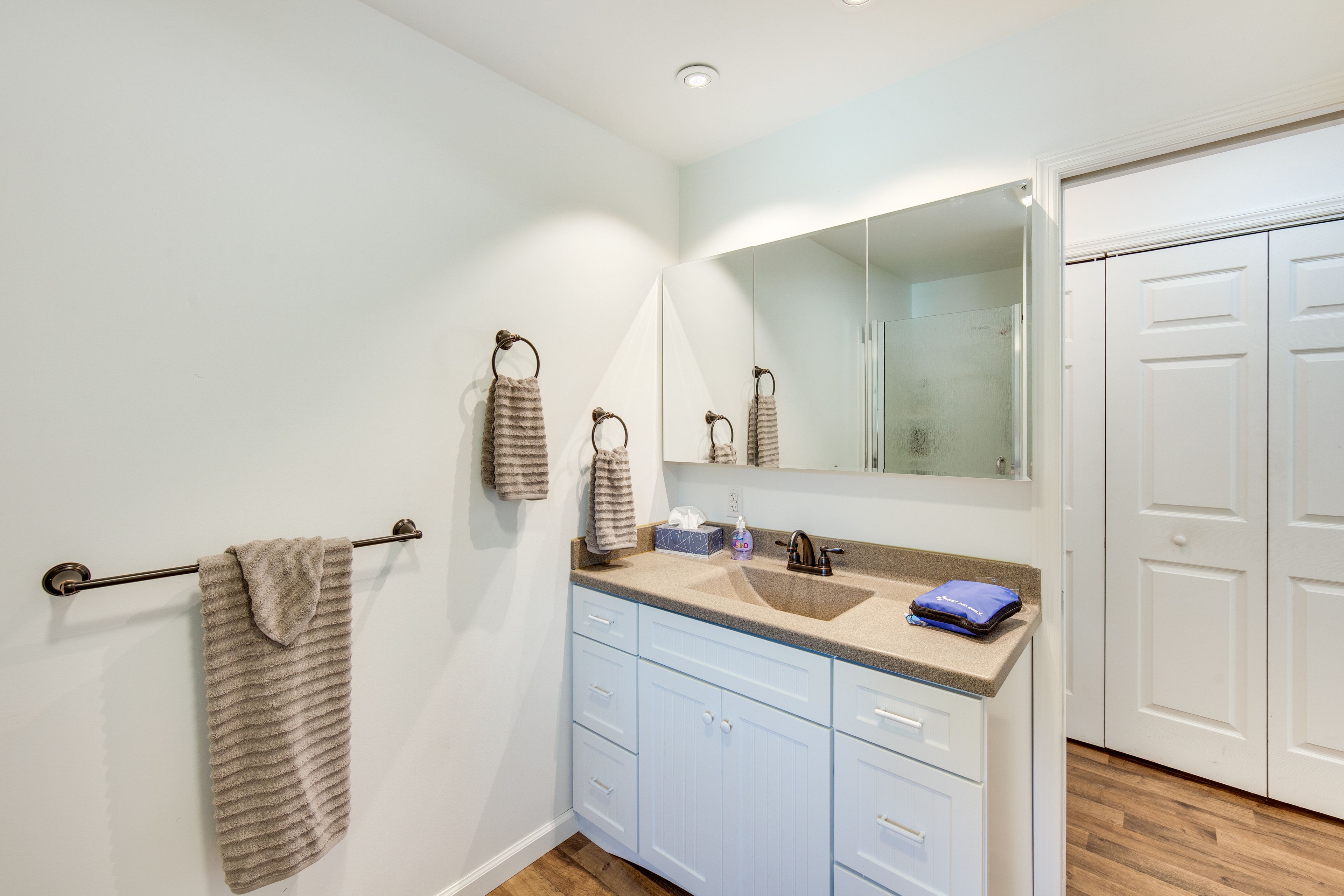 Bathroom | Towels | Hair Dryer | Complimentary Toiletries