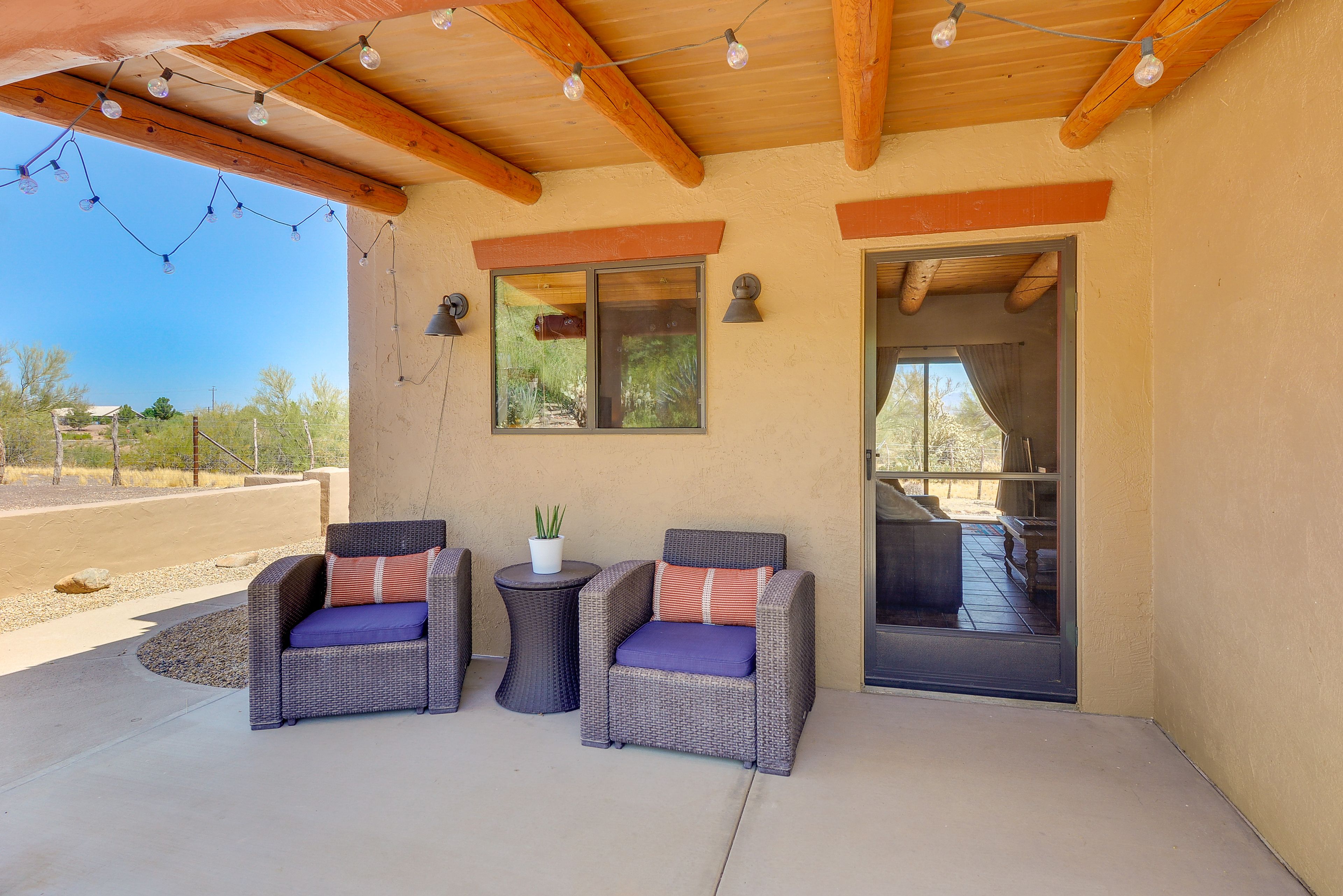 Front Porch | Outdoor Seating