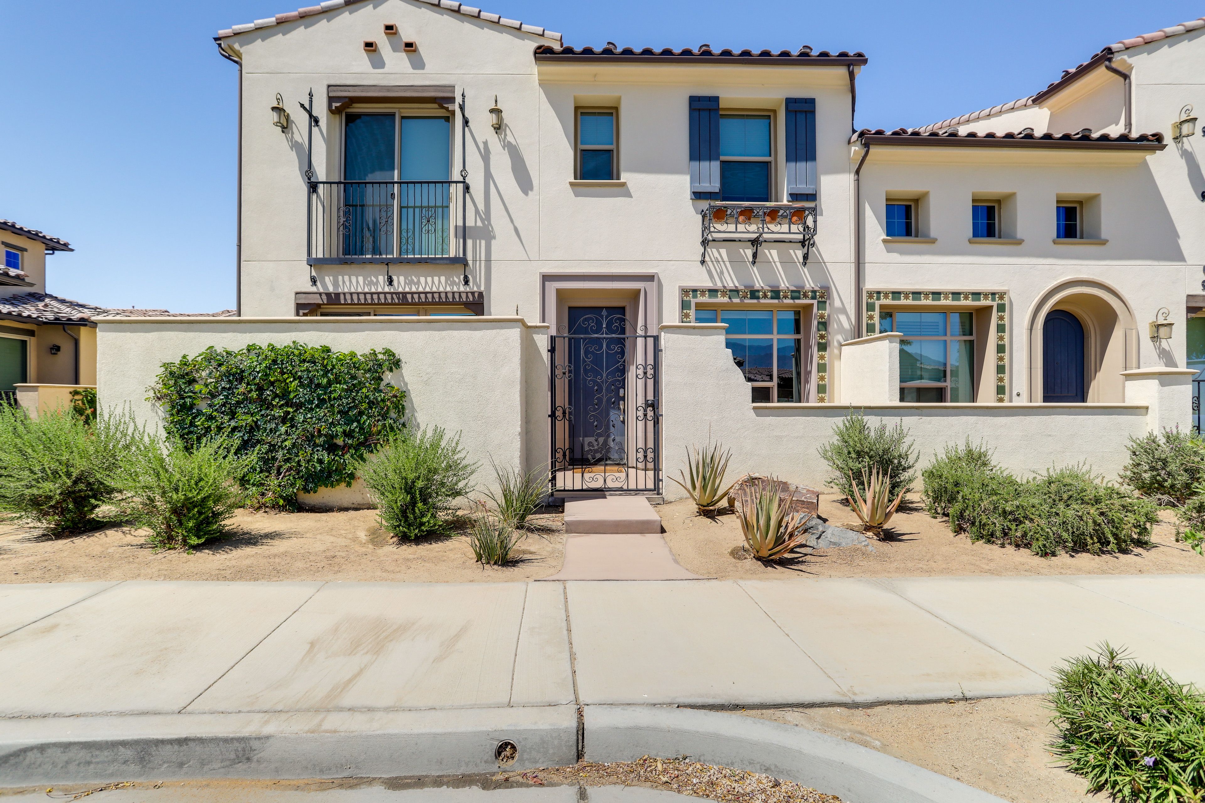 Exterior | Keyless Entry