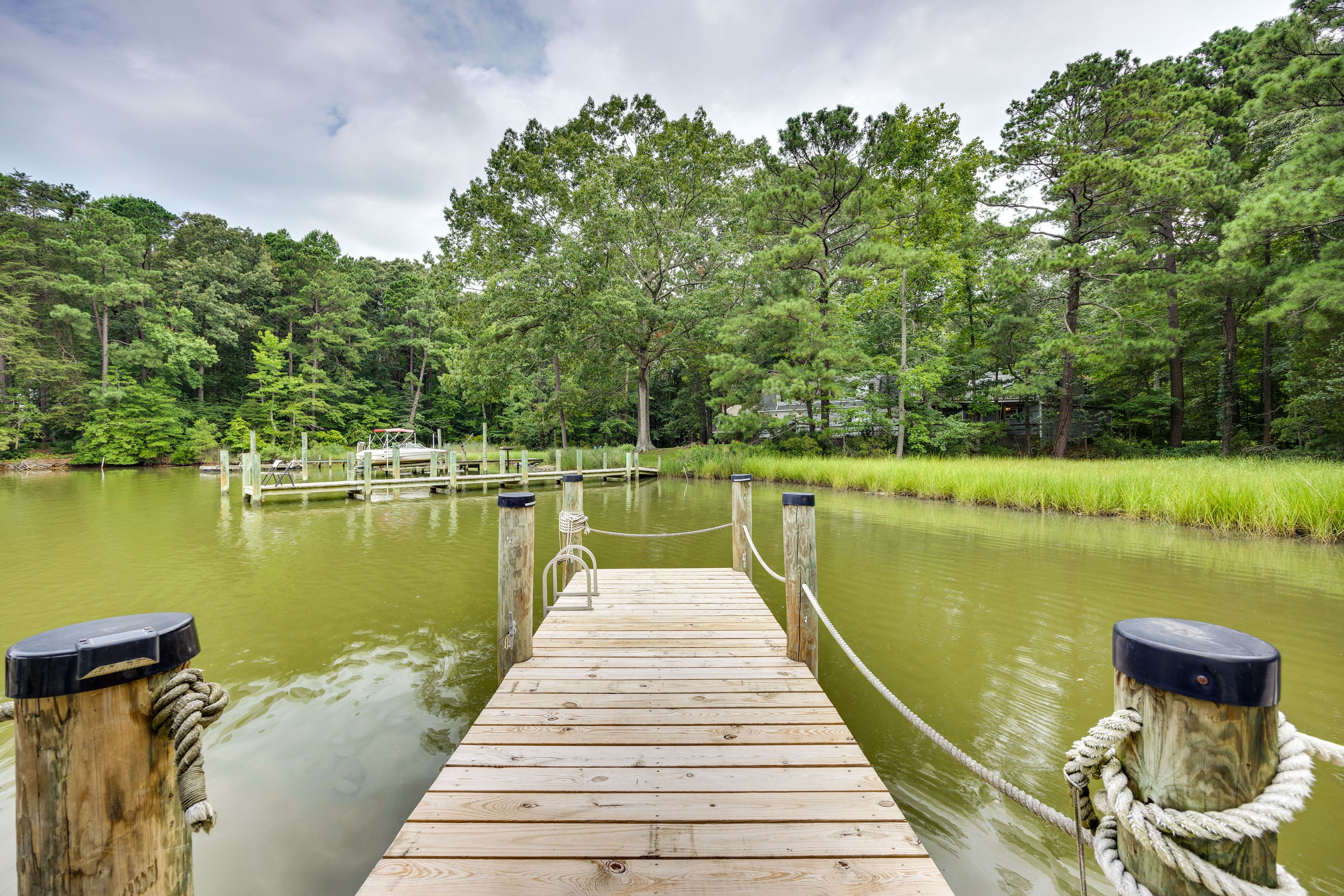 Dock