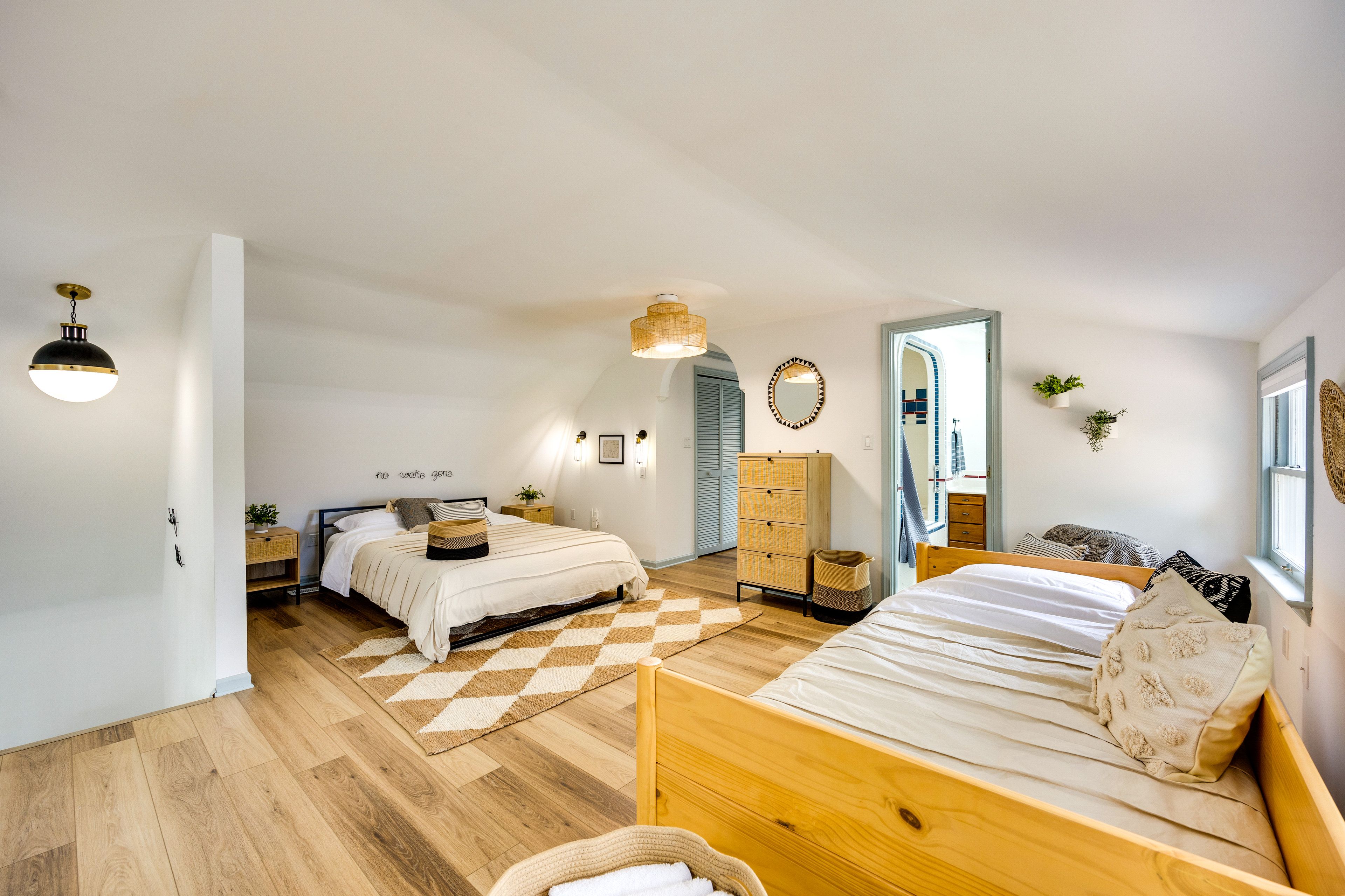 Bedroom 3 (Loft) | Queen Bed | Twin Daybed w/ Twin Trundle