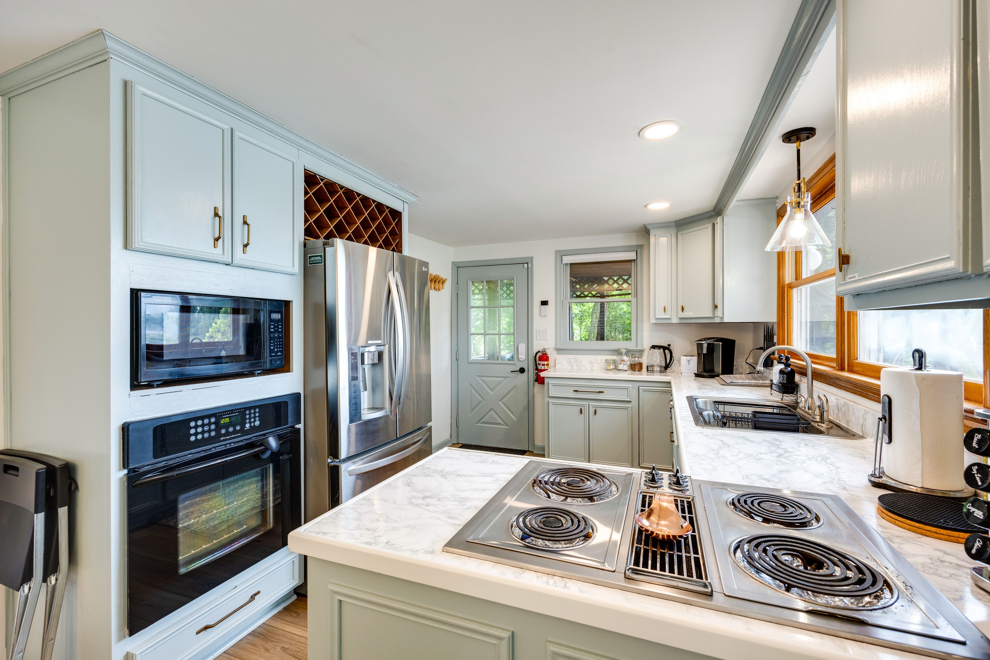 Kitchen | Keurig Coffee Maker | Spices