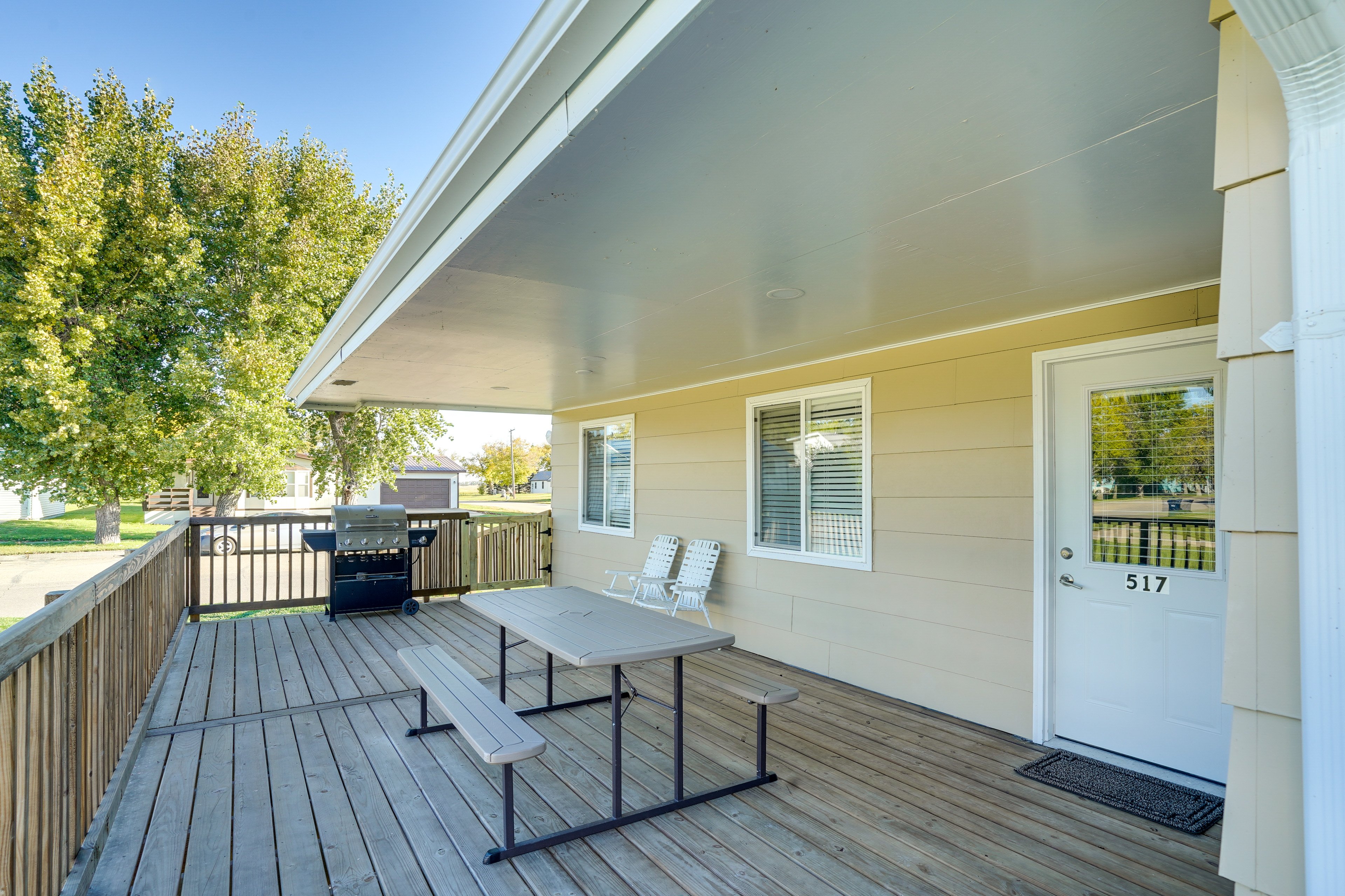 House Exterior | Furnished Deck | Dining Area | Gas Grill