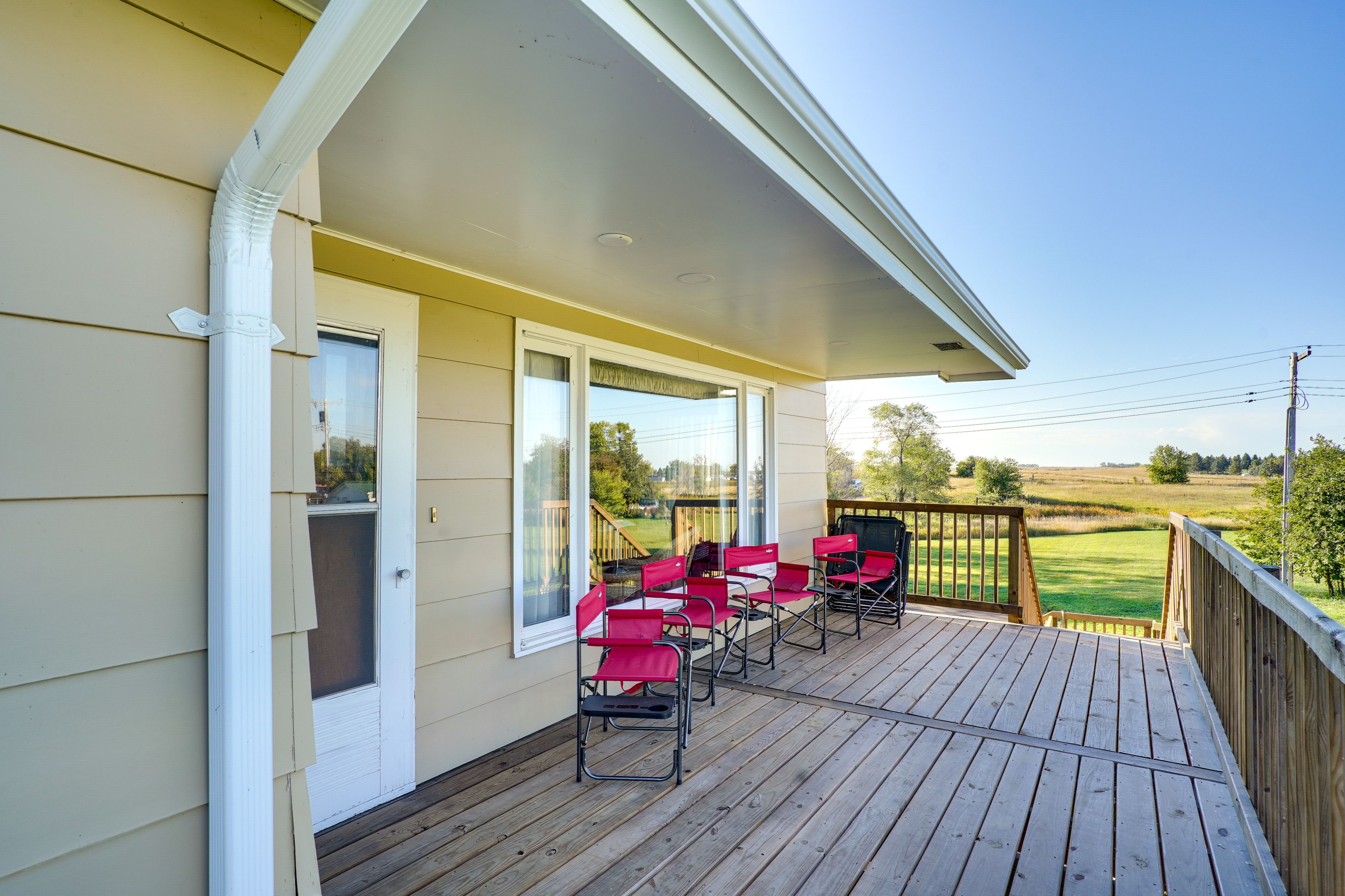House Exterior | Furnished Deck