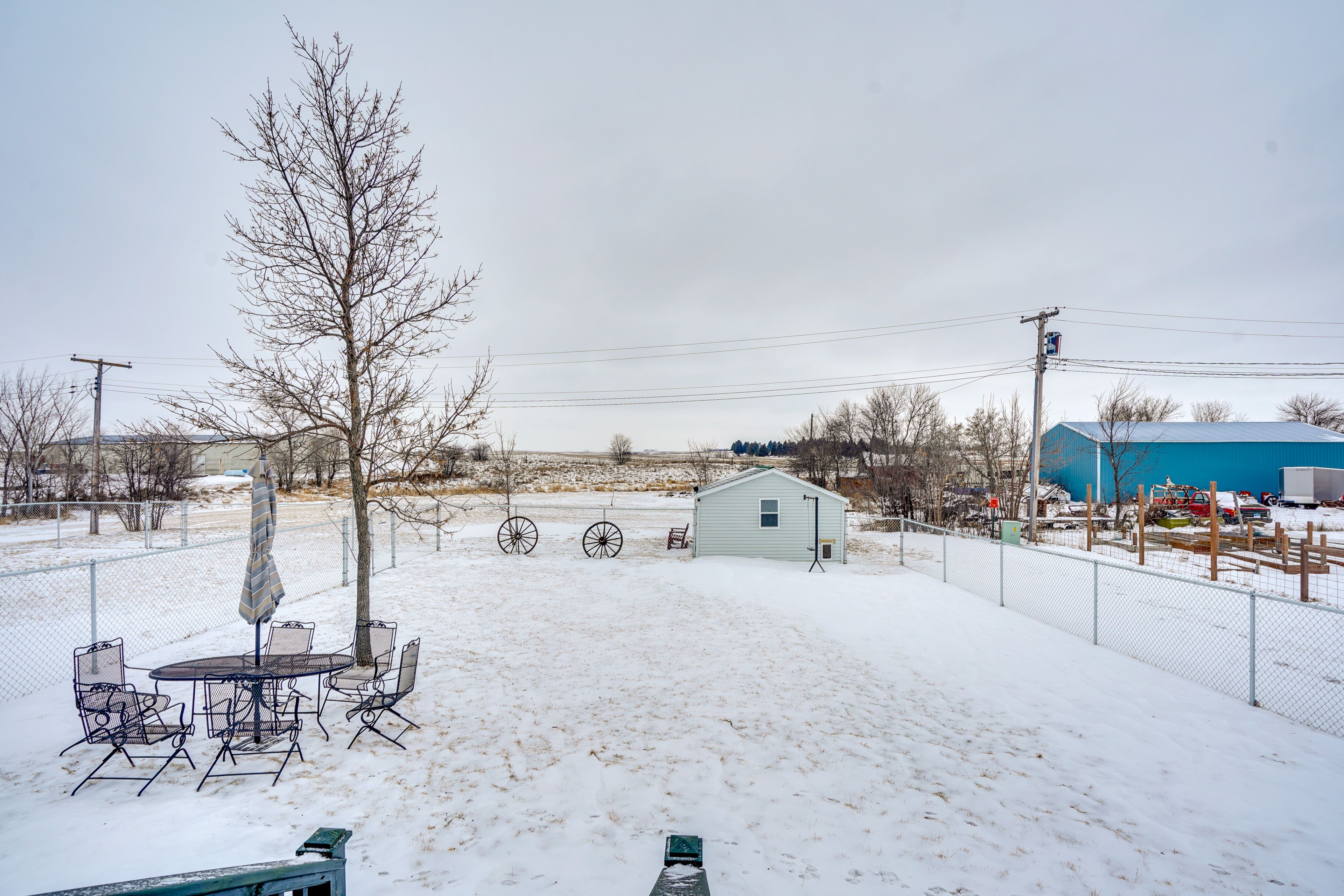 Fenced-In Yard
