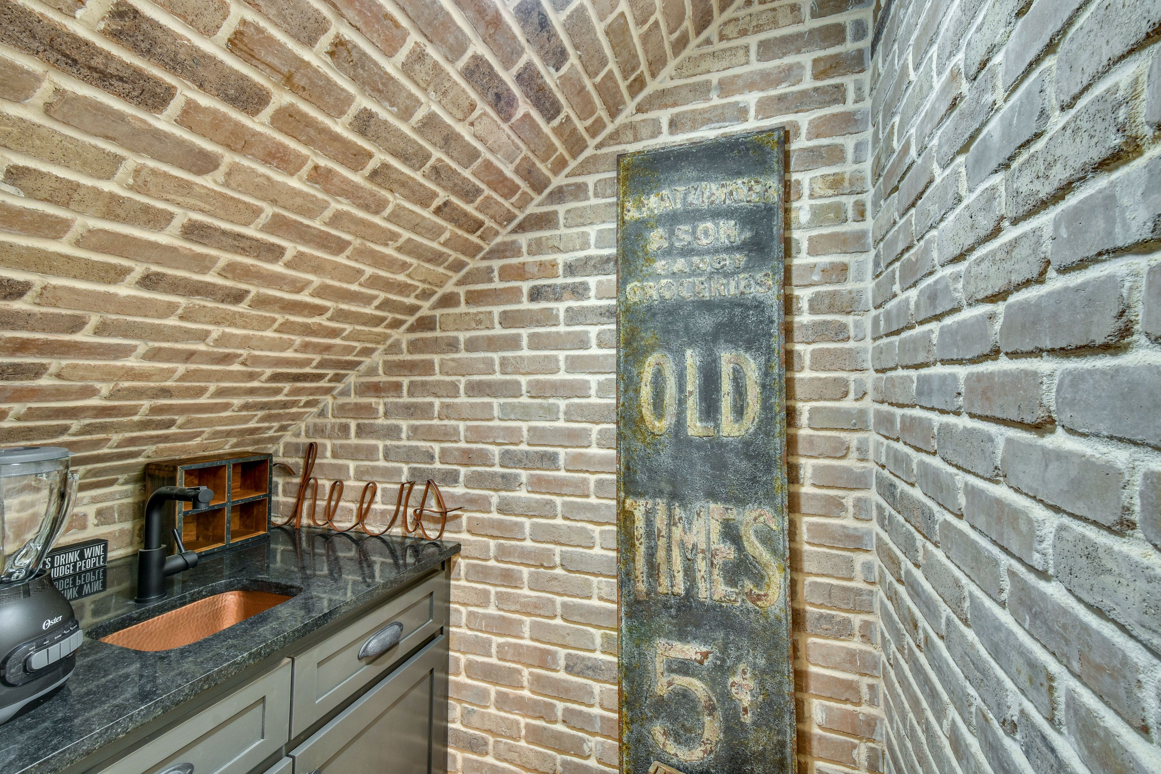 Wet Bar