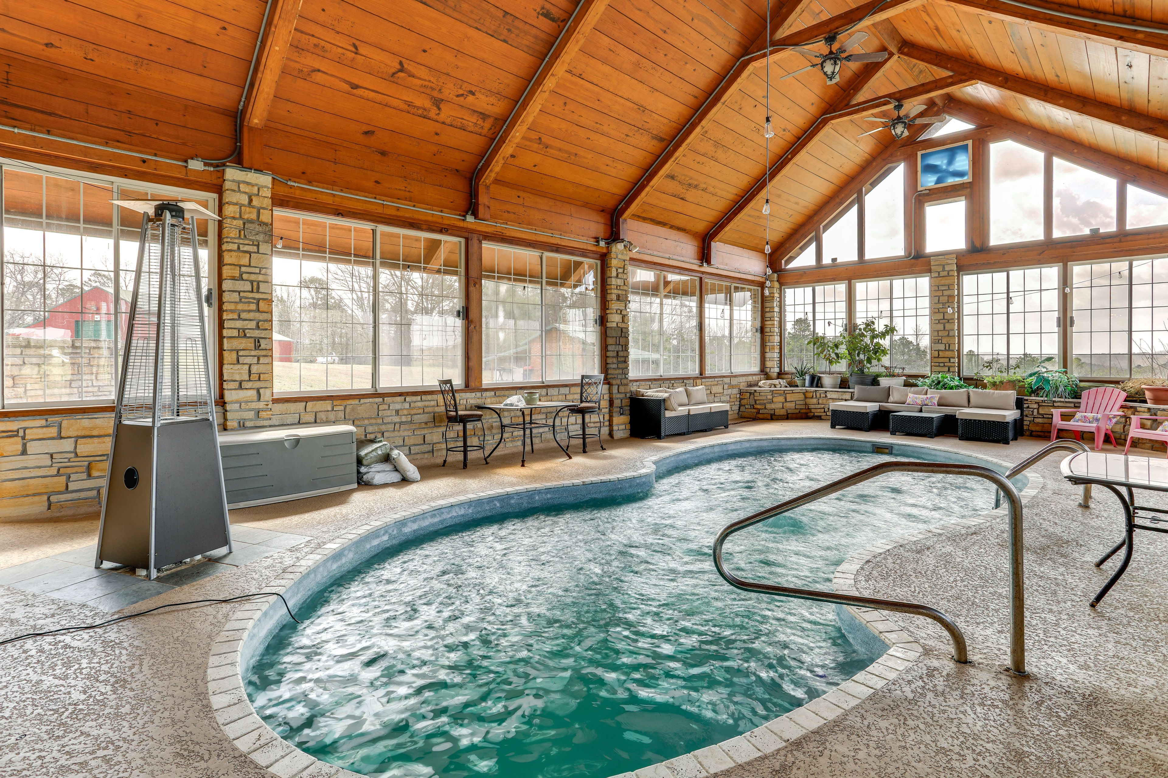 Shirley Vacation Rental | 1BR | 1.5BA | Step-Free Access | 1,000 Sq Ft