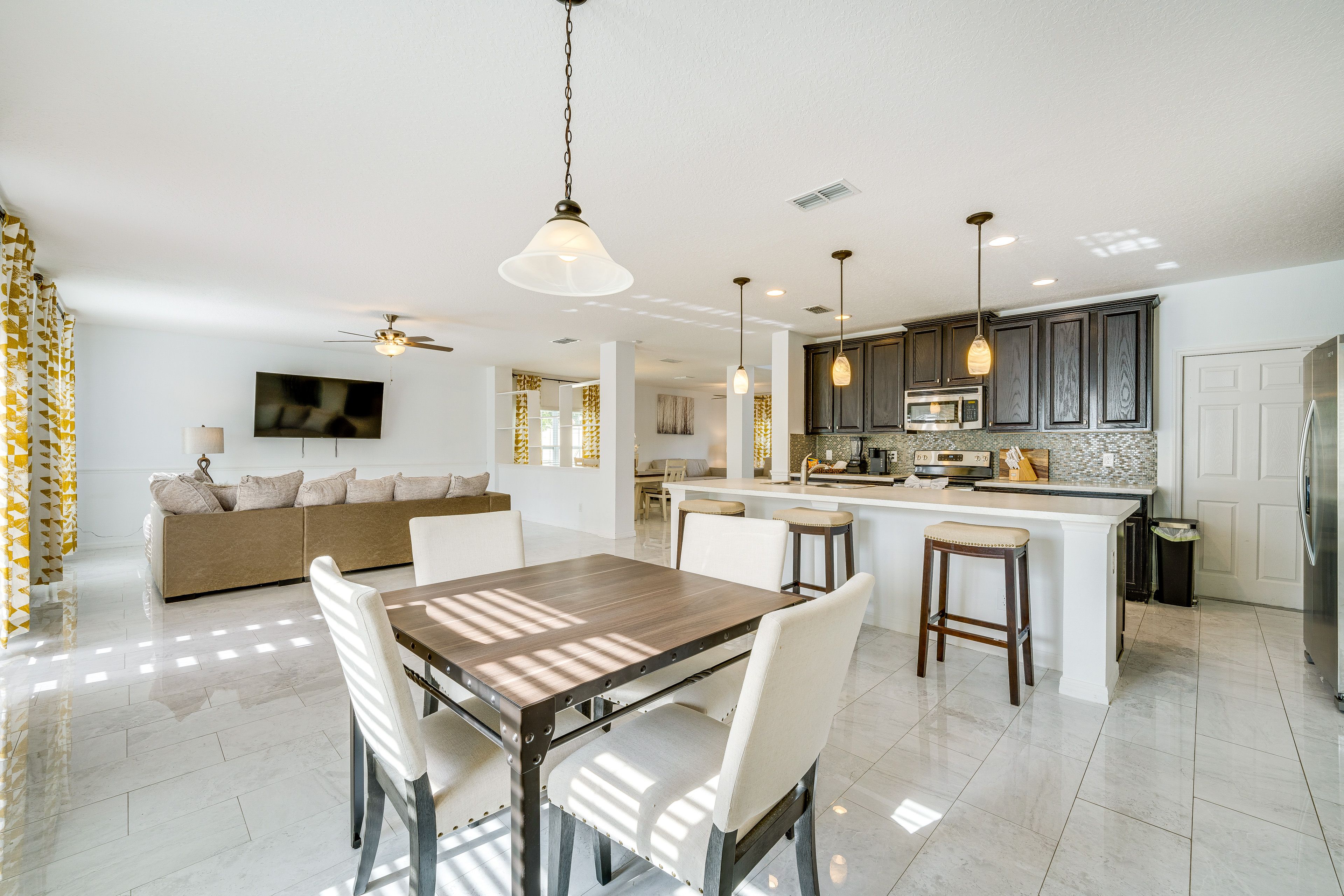 Breakfast Nook