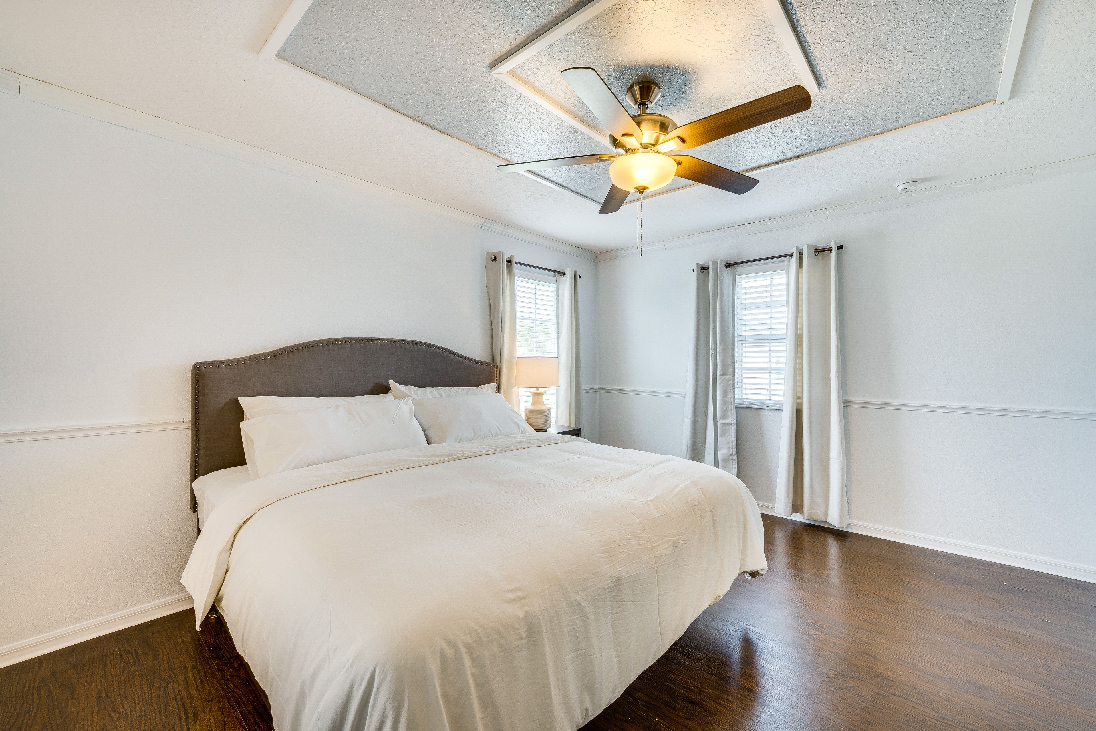 Bedroom 1 | King Bed | Linens Provided