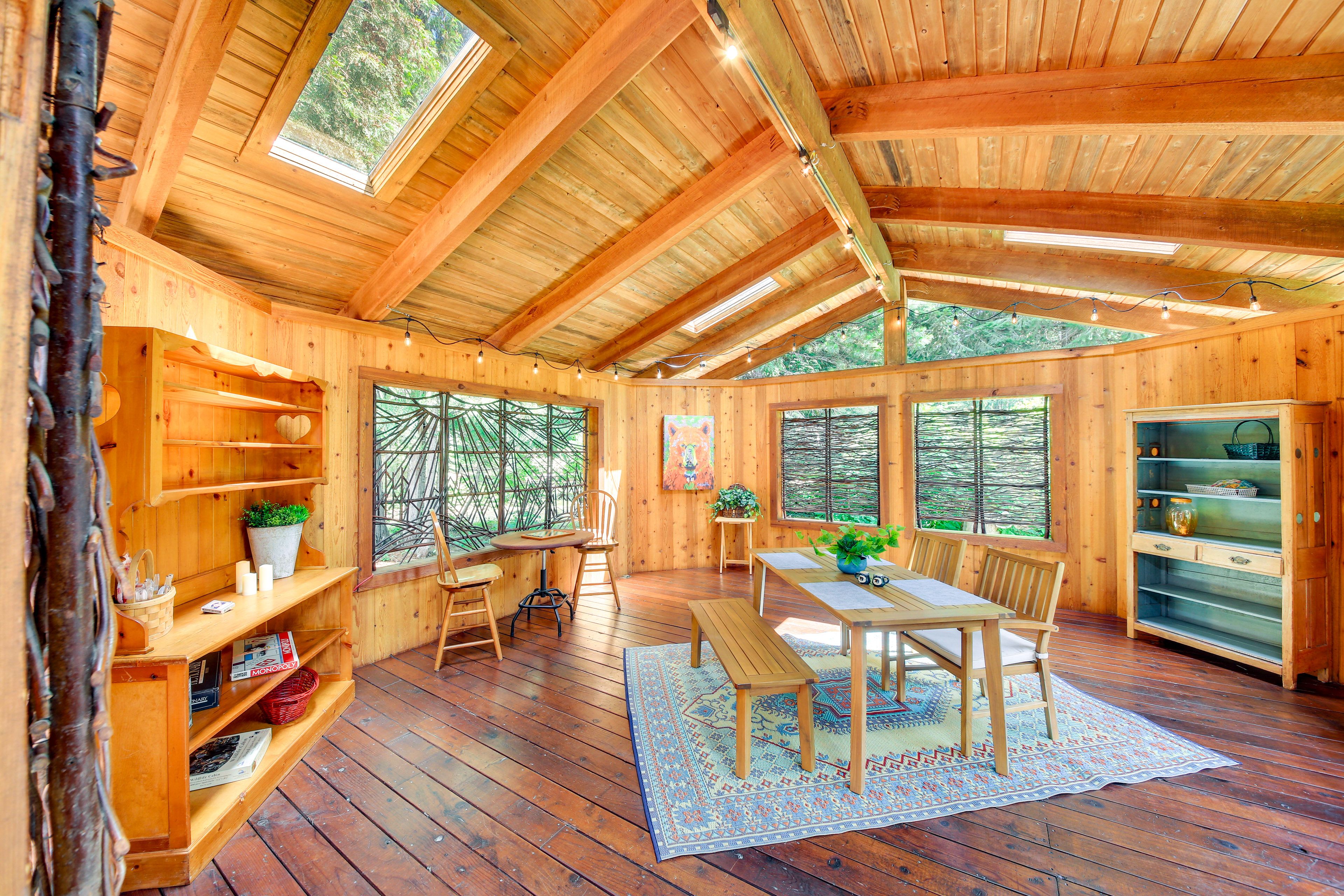 Dining Room | Board Games