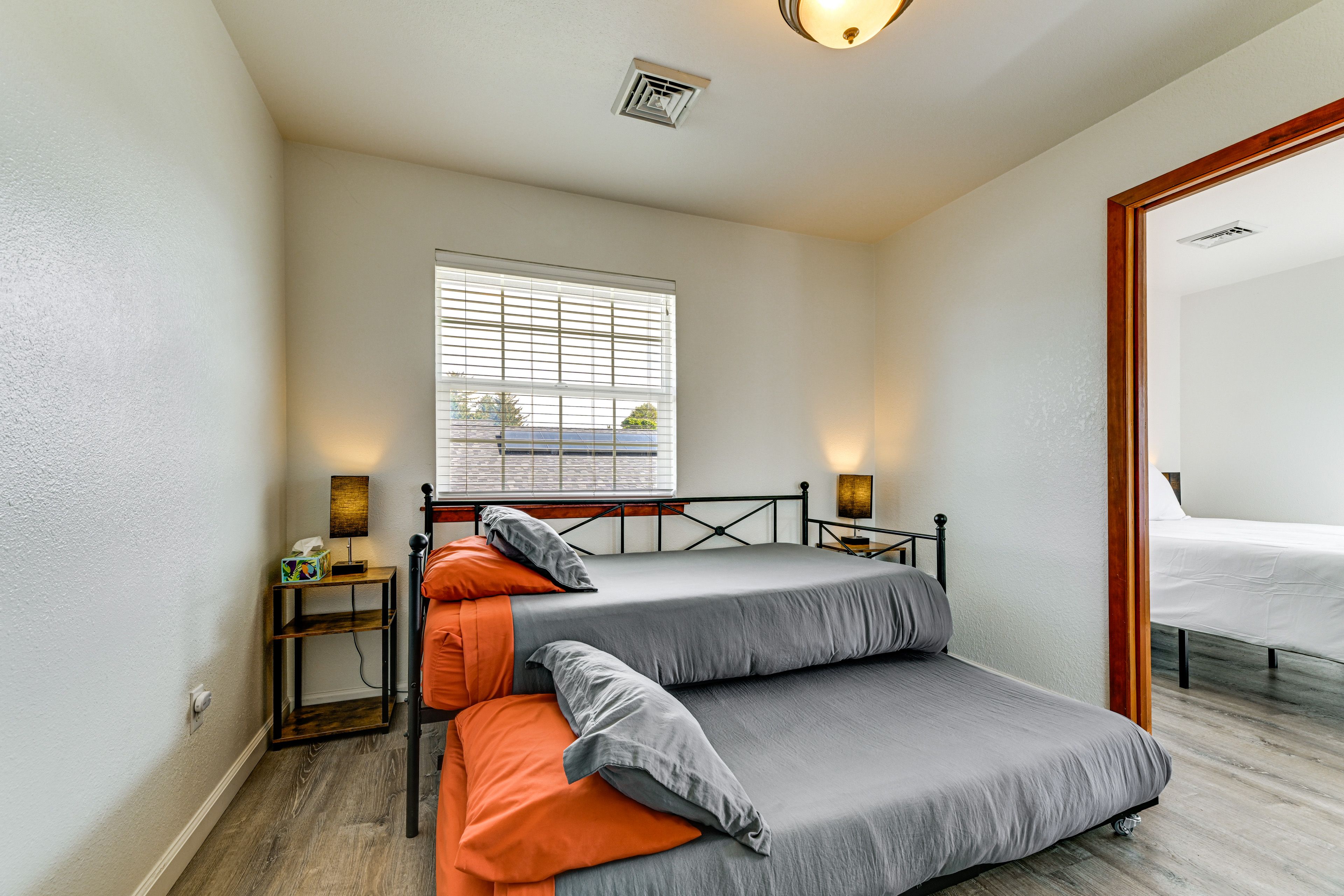 Bedroom 5 | Twin Daybed w/ Twin Trundle | 2nd Floor