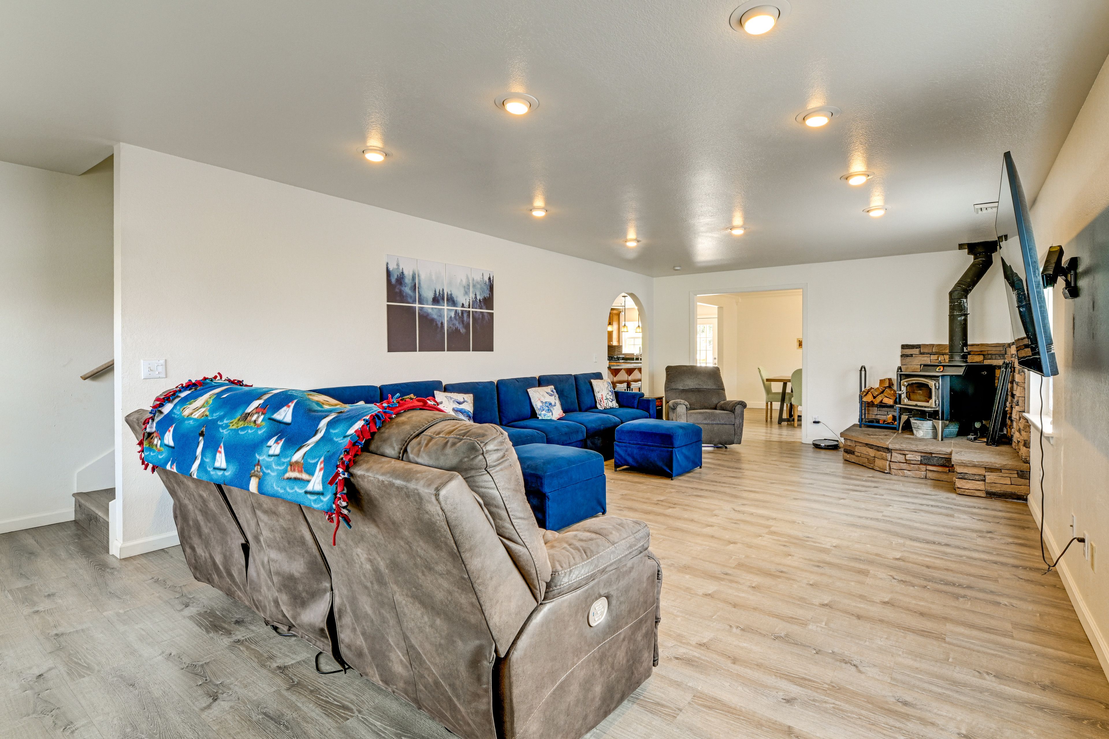 Living Room | 2-Story Home | Free WiFi | Smart TV | Wood-Burning Stove