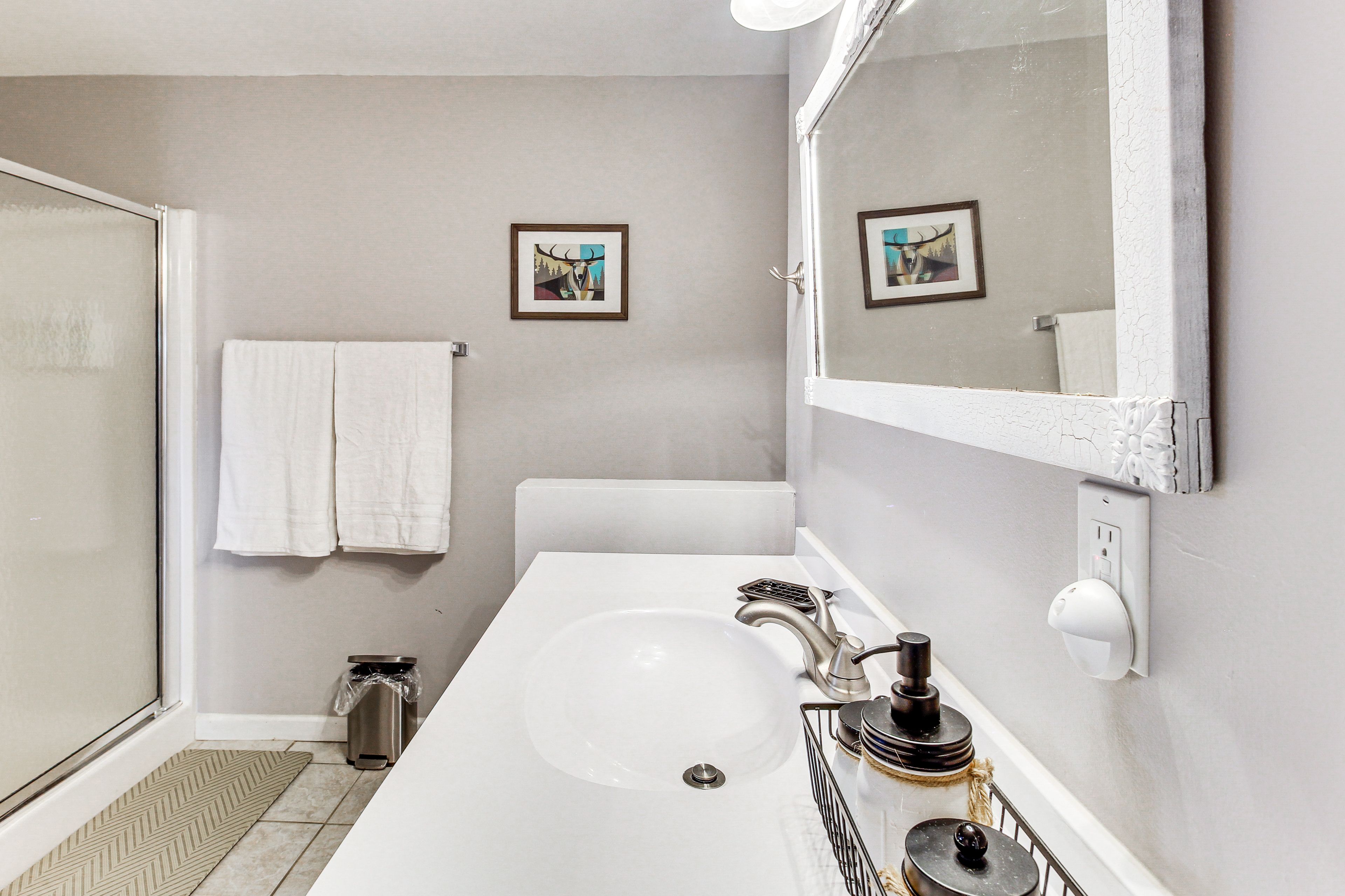 Full Bathroom | Lower Level