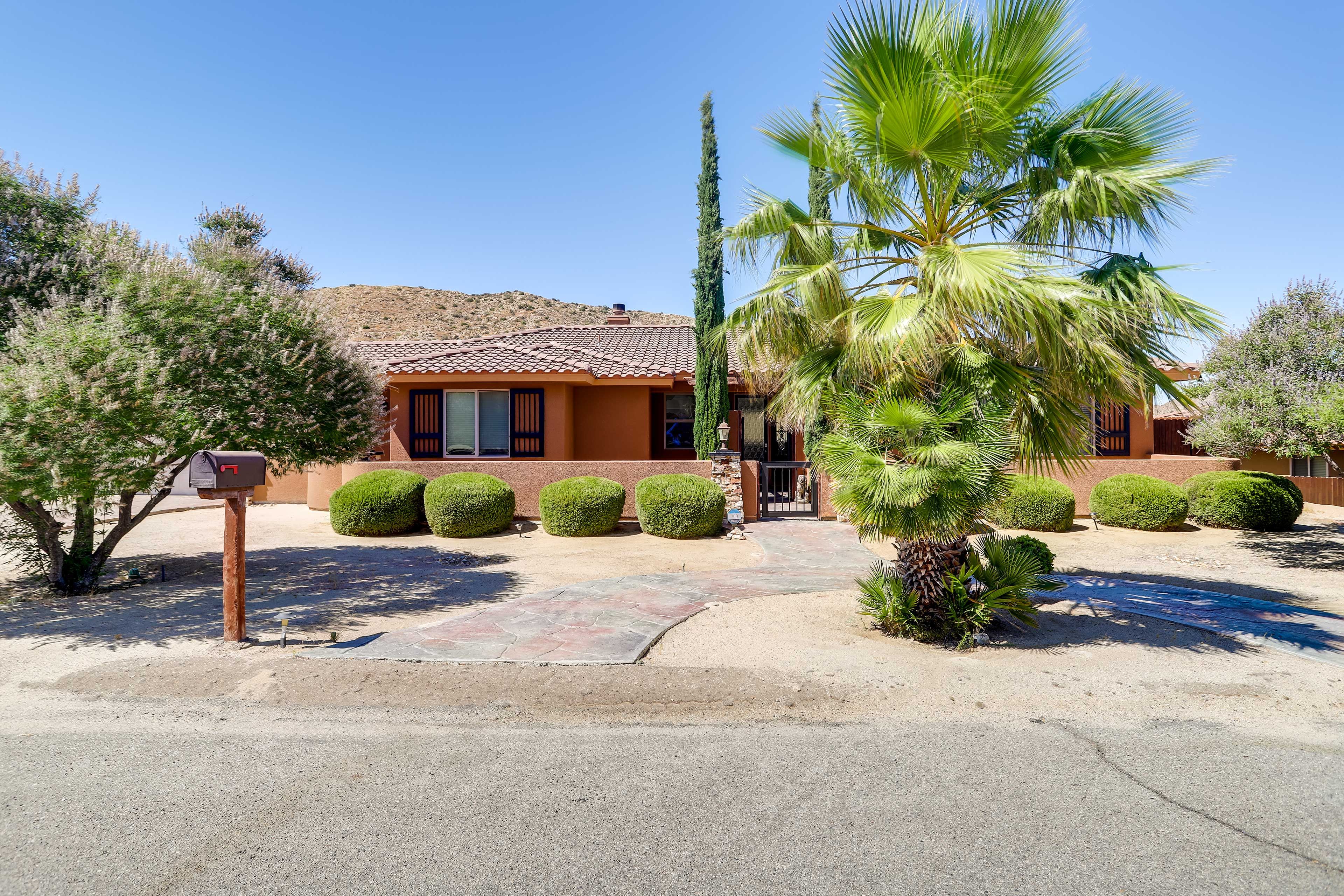 Home Exterior | Keyless Entry