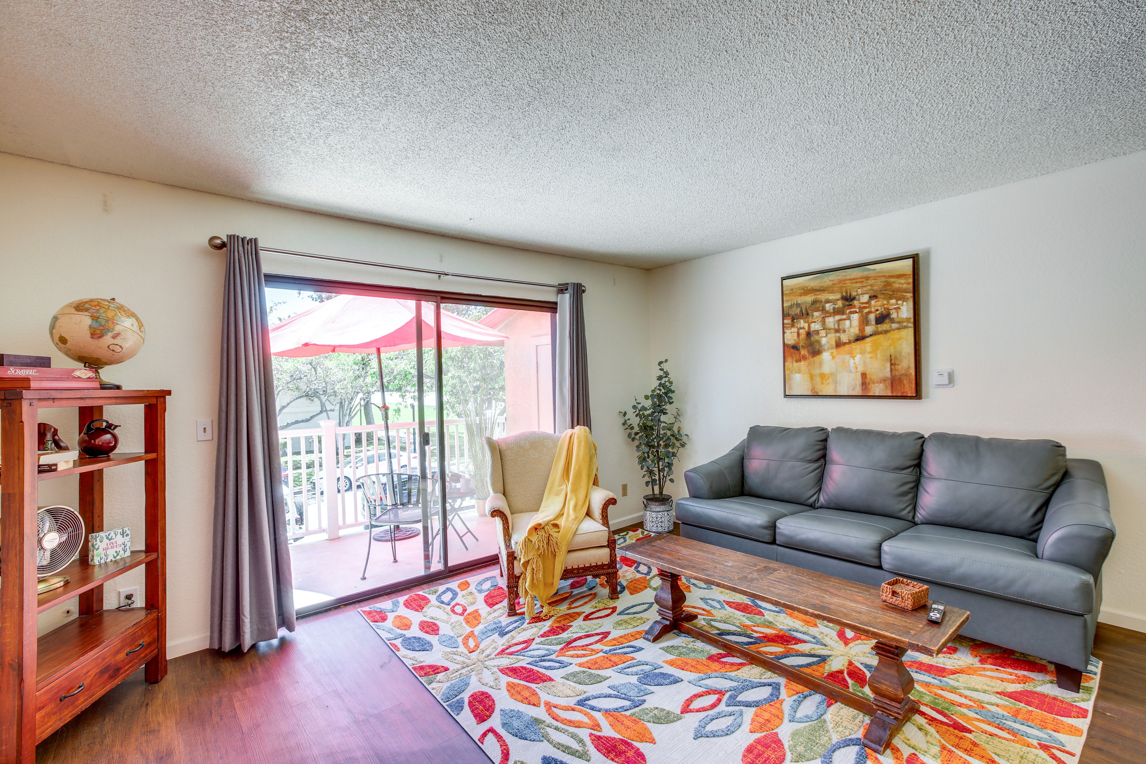 Living Room | Full Sleeper Sofa | Smart TV | Board Games