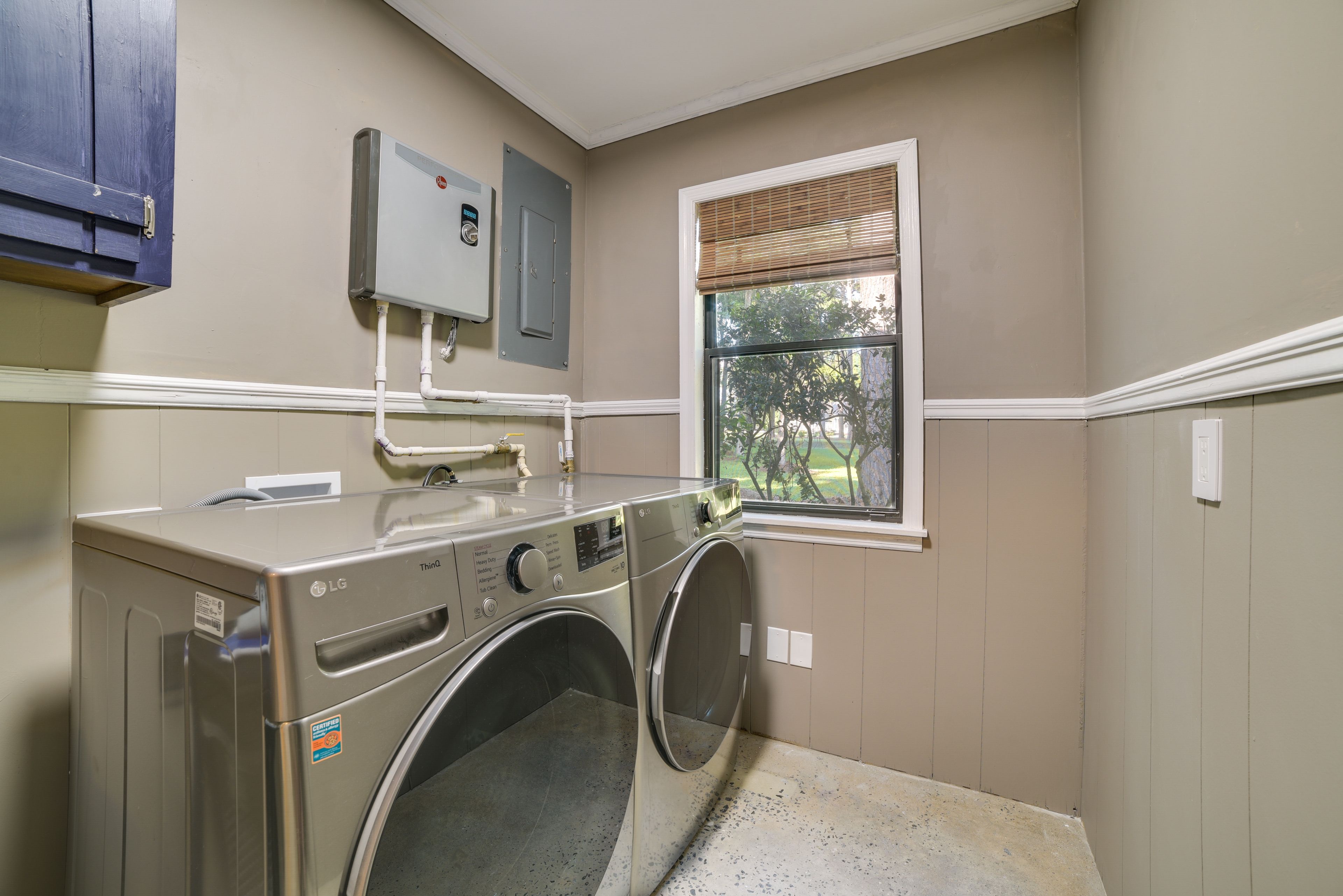 Laundry Closet