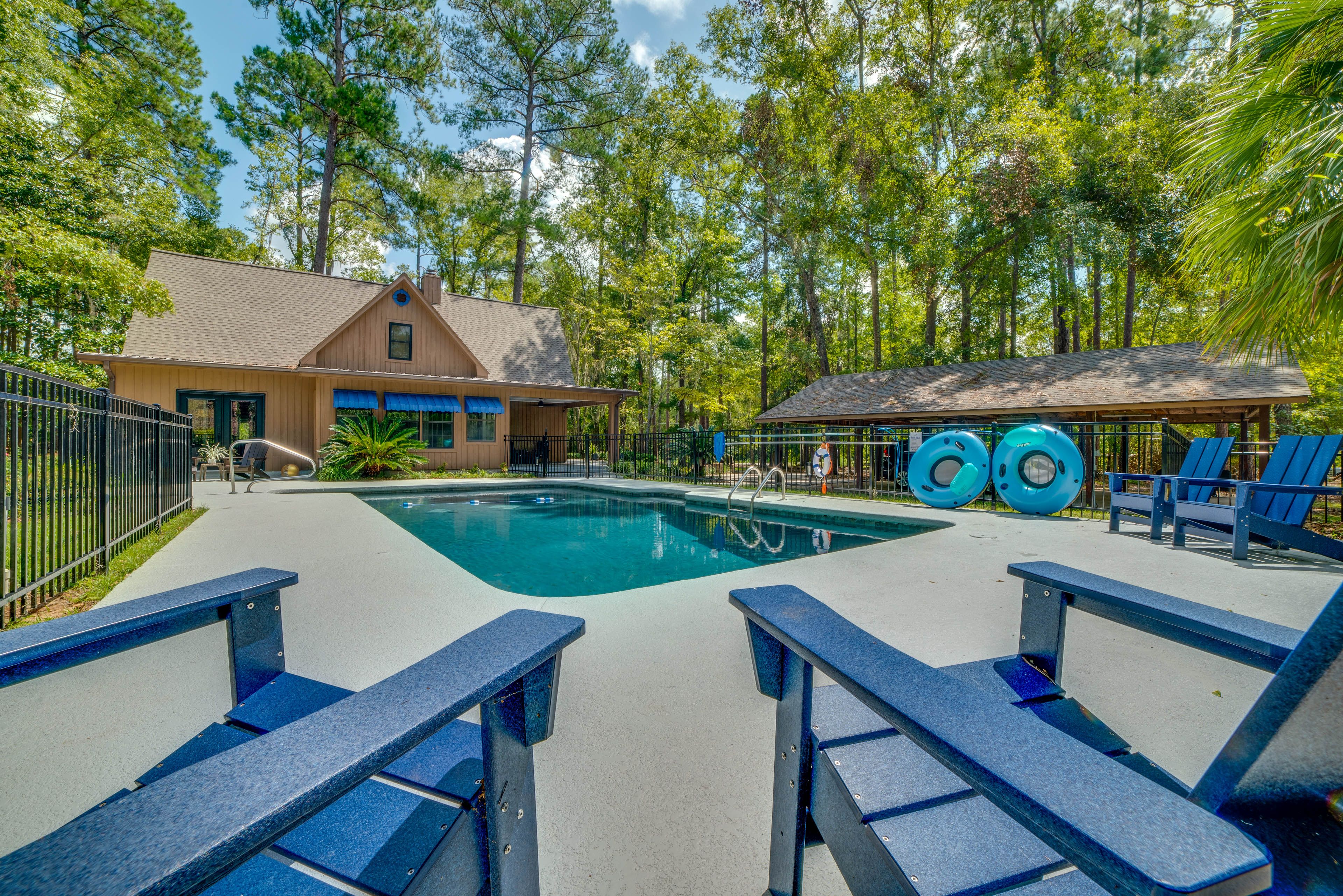 Valdosta Vacation Rental | 2BR | 2BA | 2,112 Sq Ft | 3 Steps to Enter
