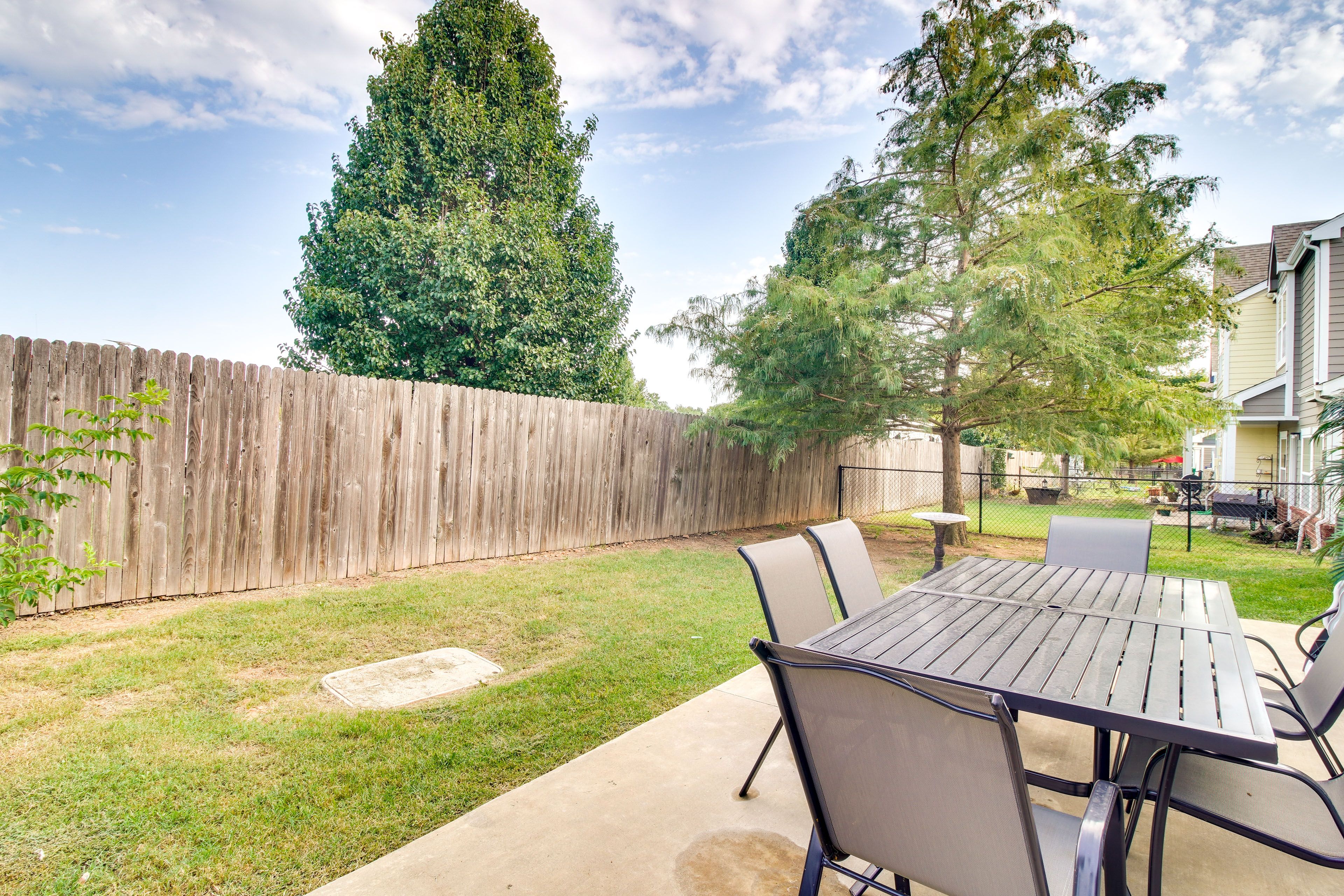 Fenced Yard