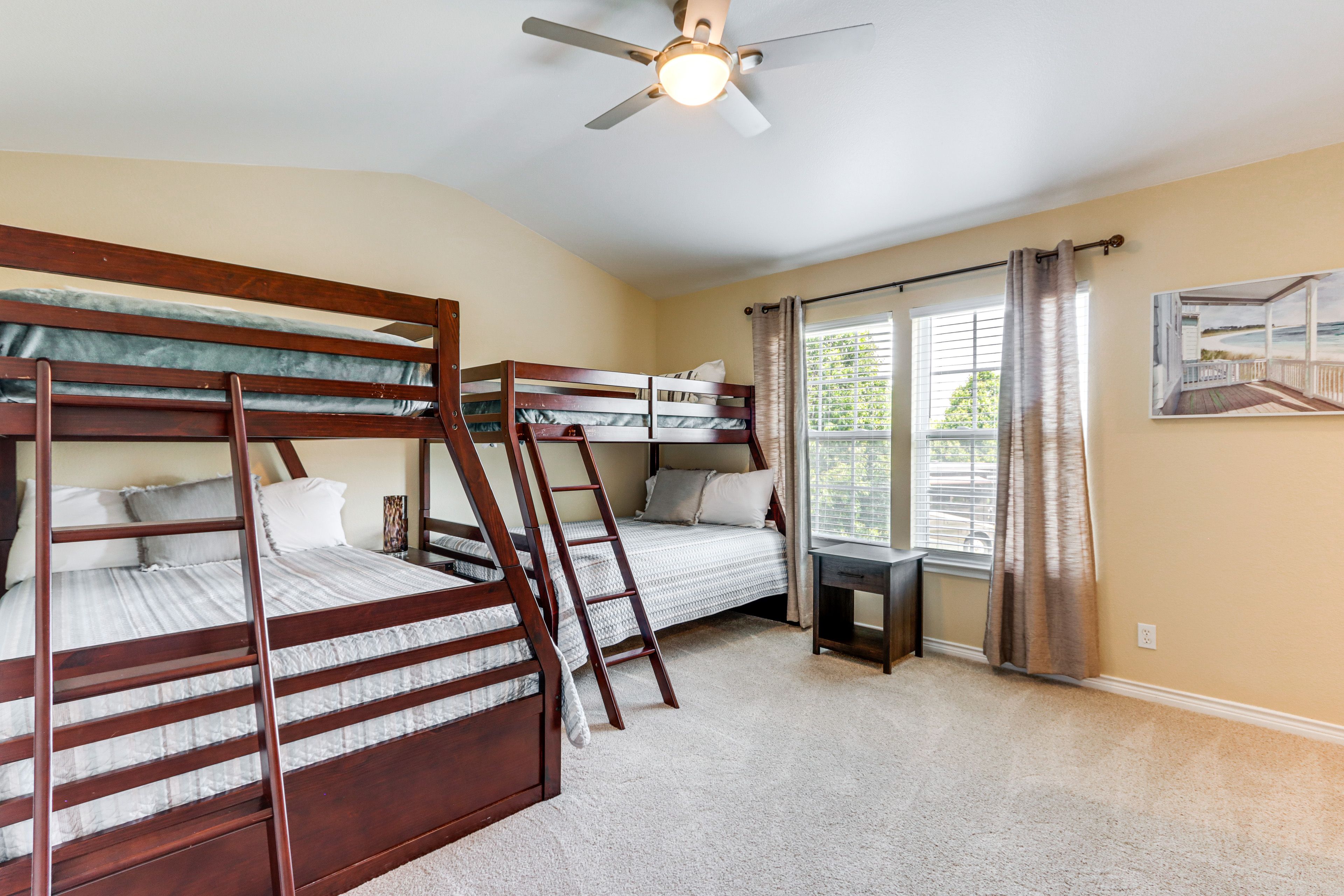 Bedroom 3 | 2 Twin/Full Bunk Beds
