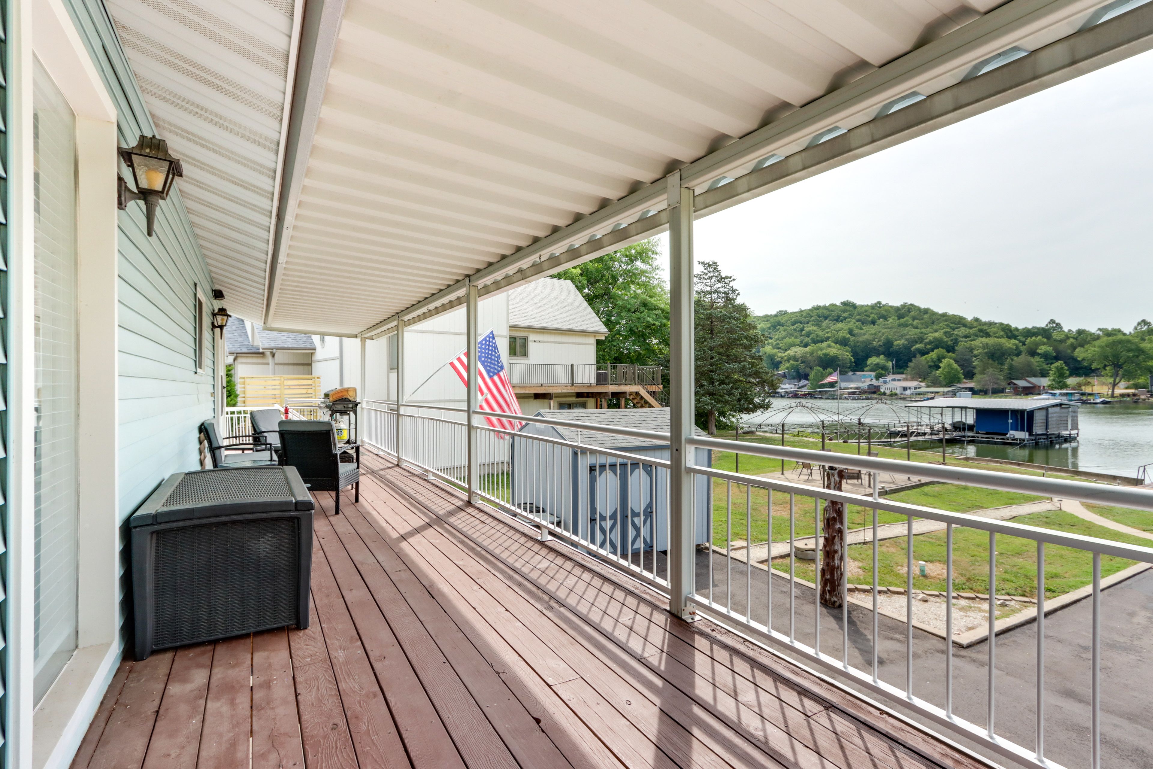 Deck | Gas Grill