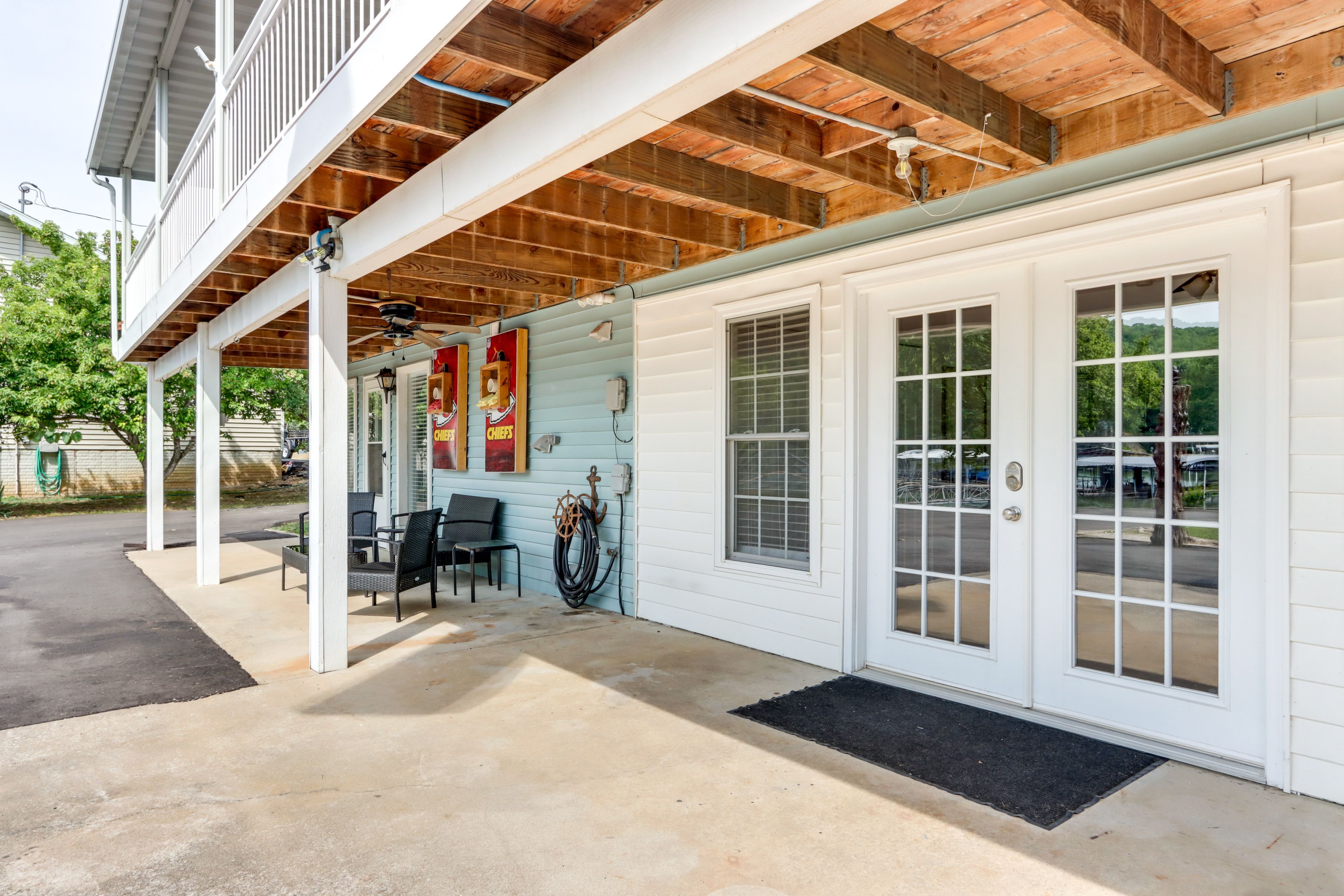 Patio | Fire Pit