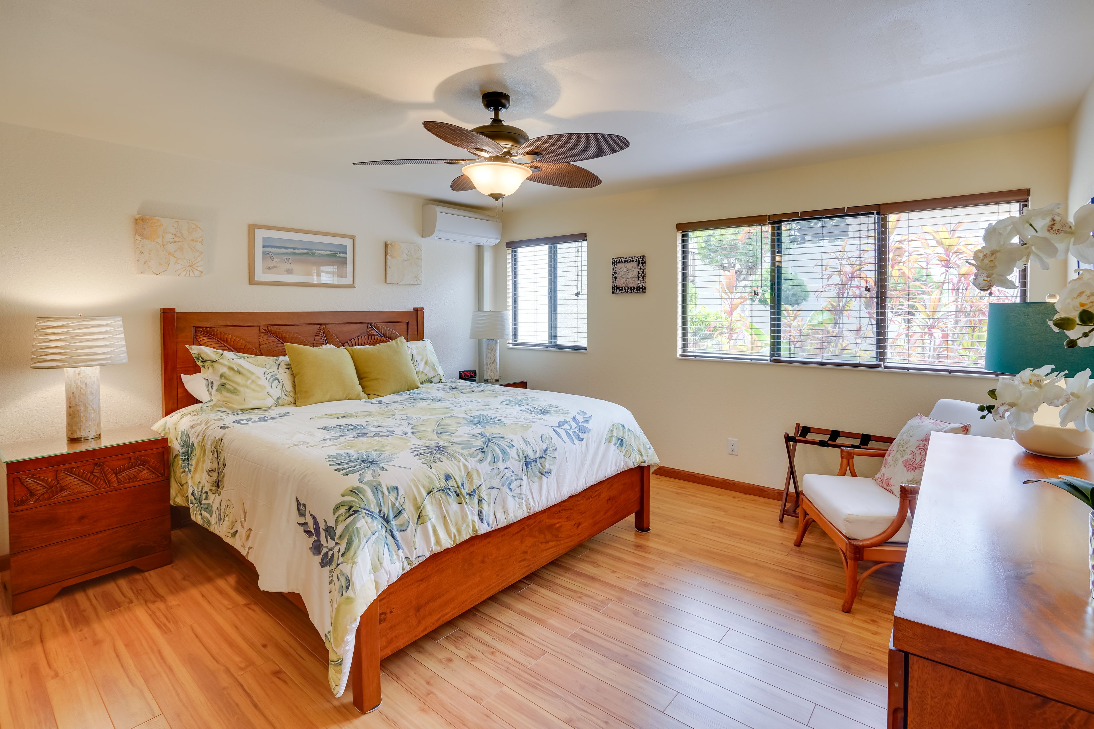 Bedroom | King Bed