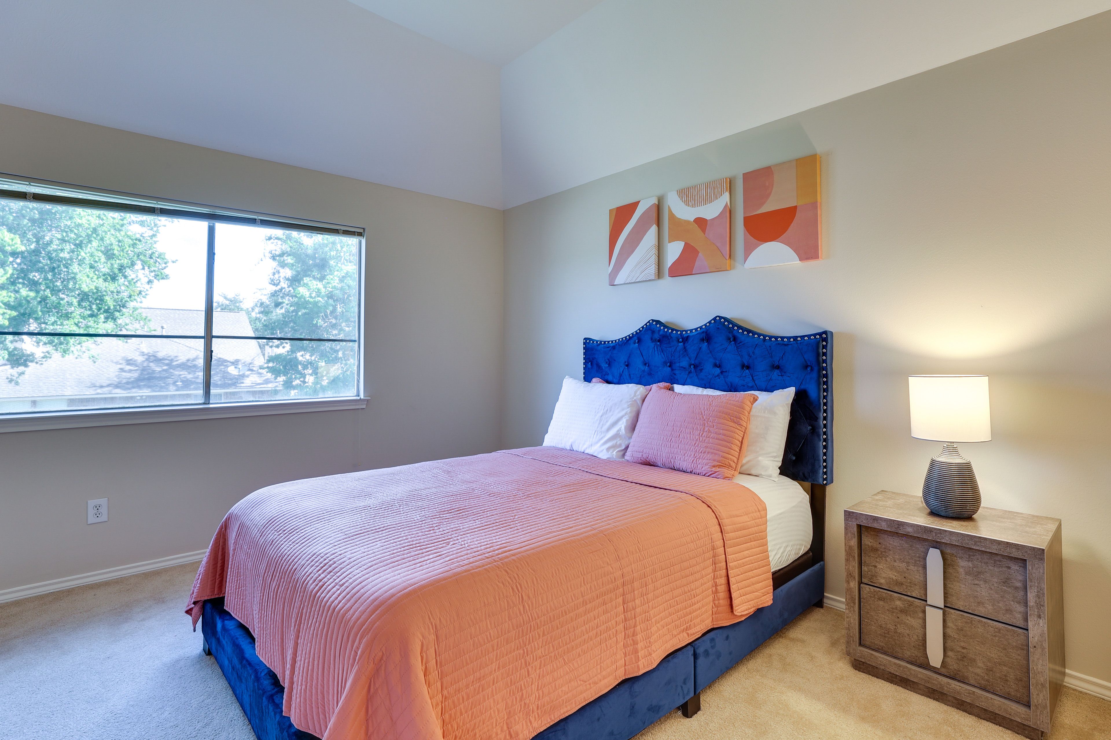 Bedroom 2 | Queen Bed | 2nd Floor