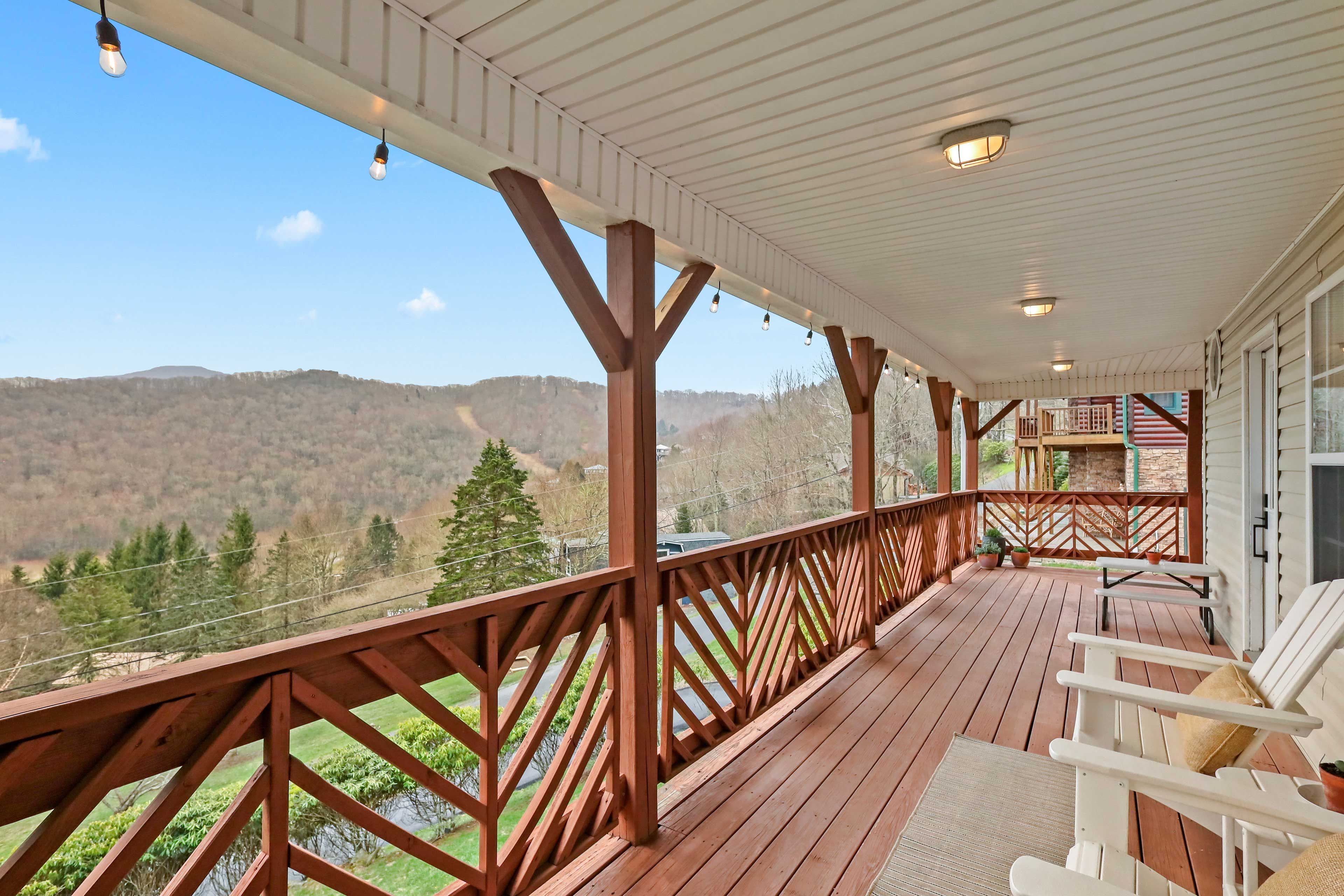 Covered Deck | Fire Pit Table | Mountain Views