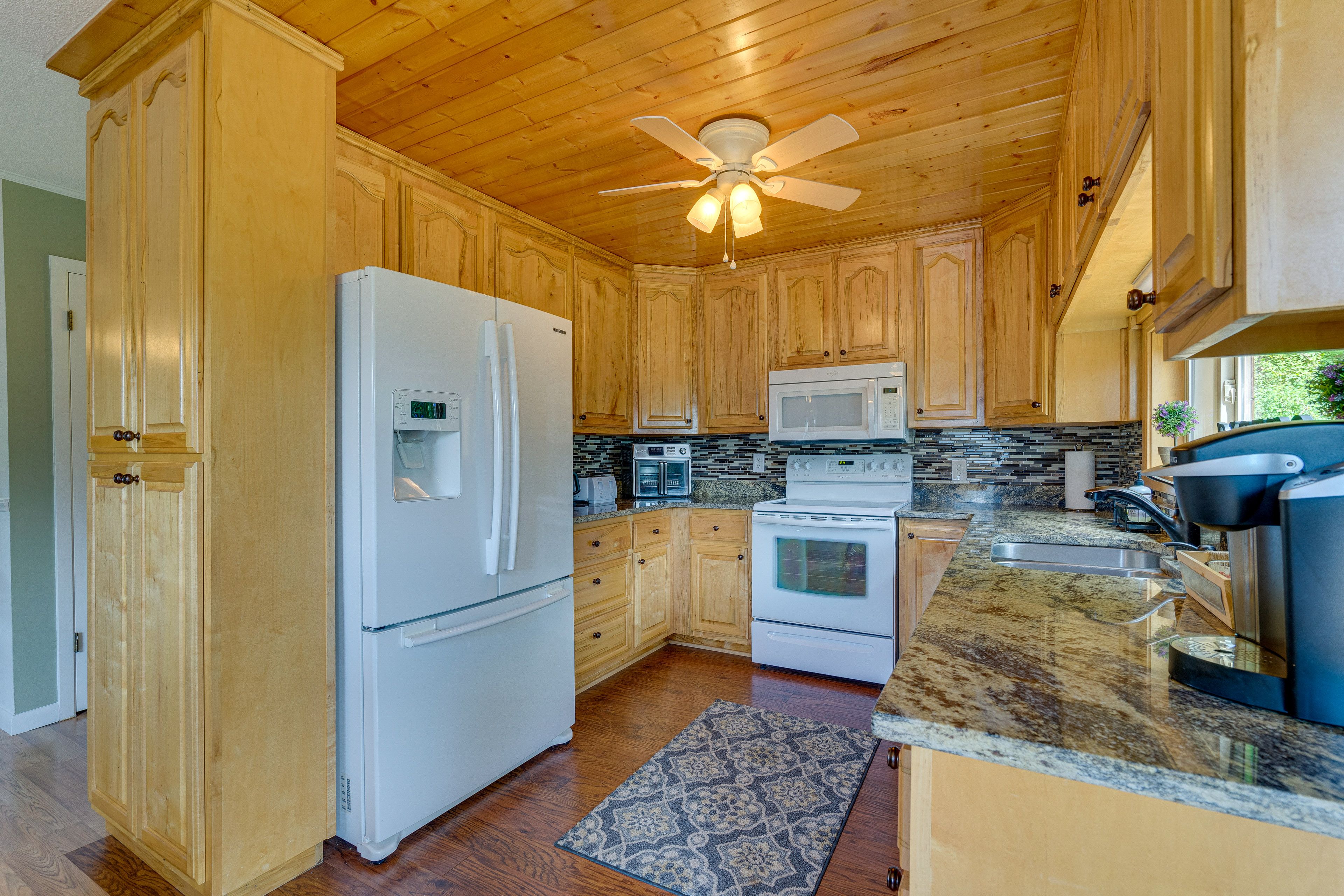 Kitchen | Cooking Basics | Toaster | Blender