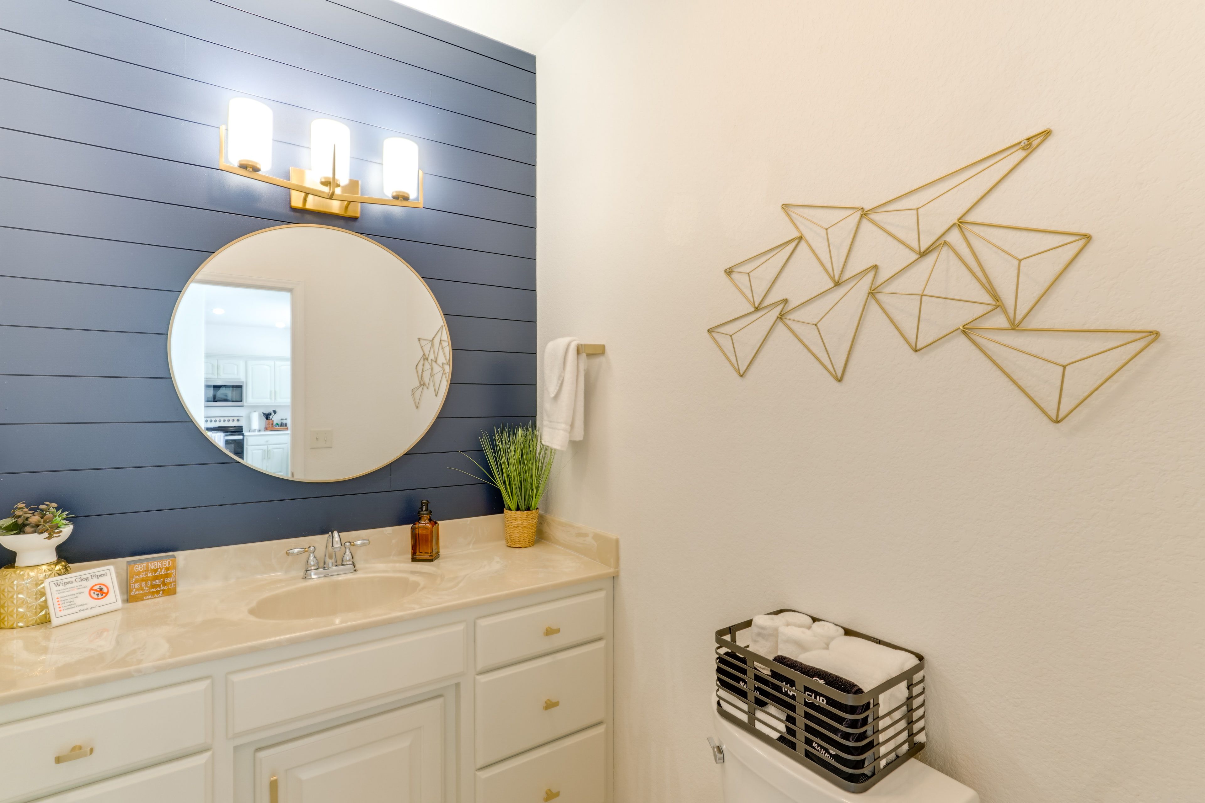 Half Bathroom | Complimentary Toiletries