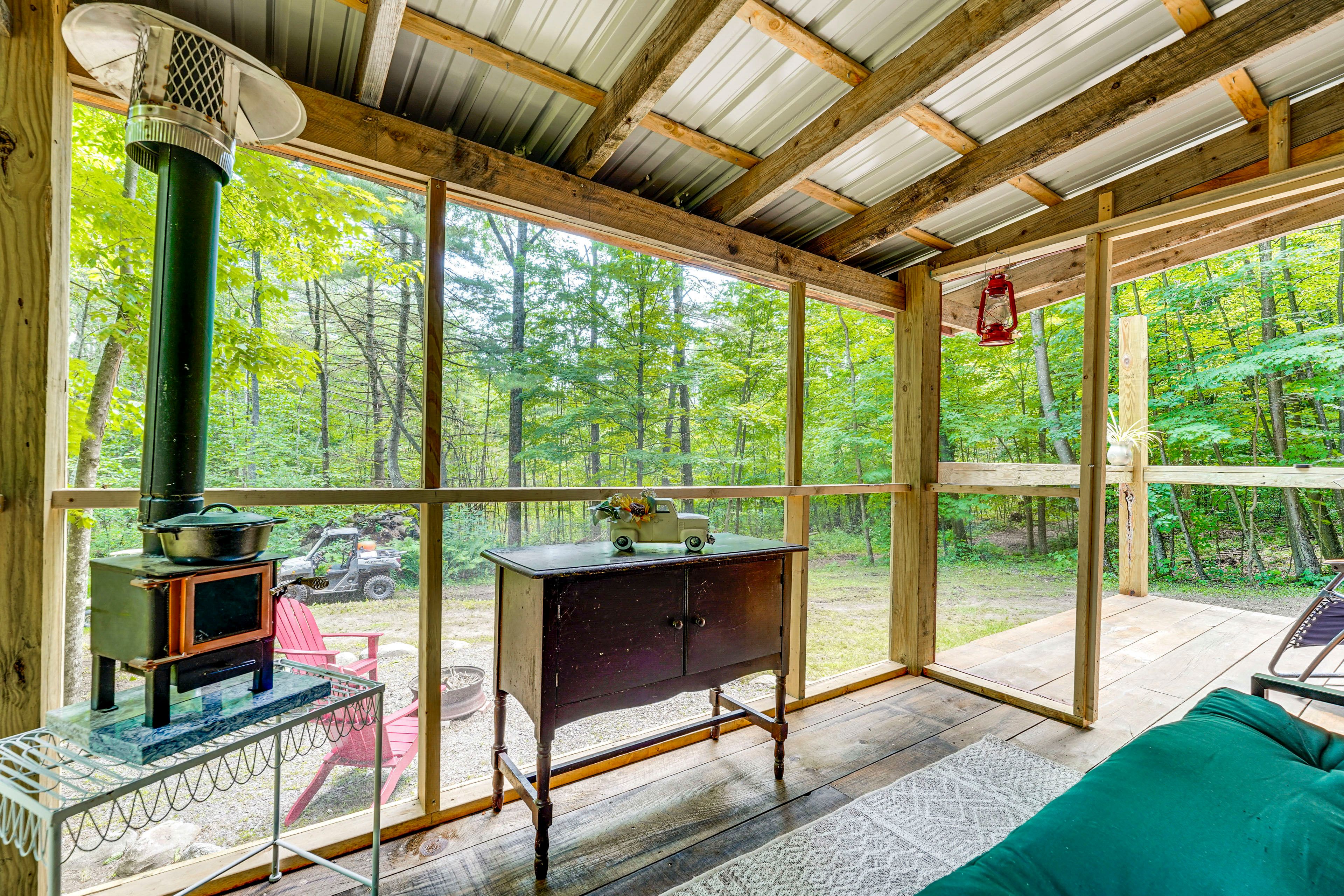 Screened Porch | Keyless Entry