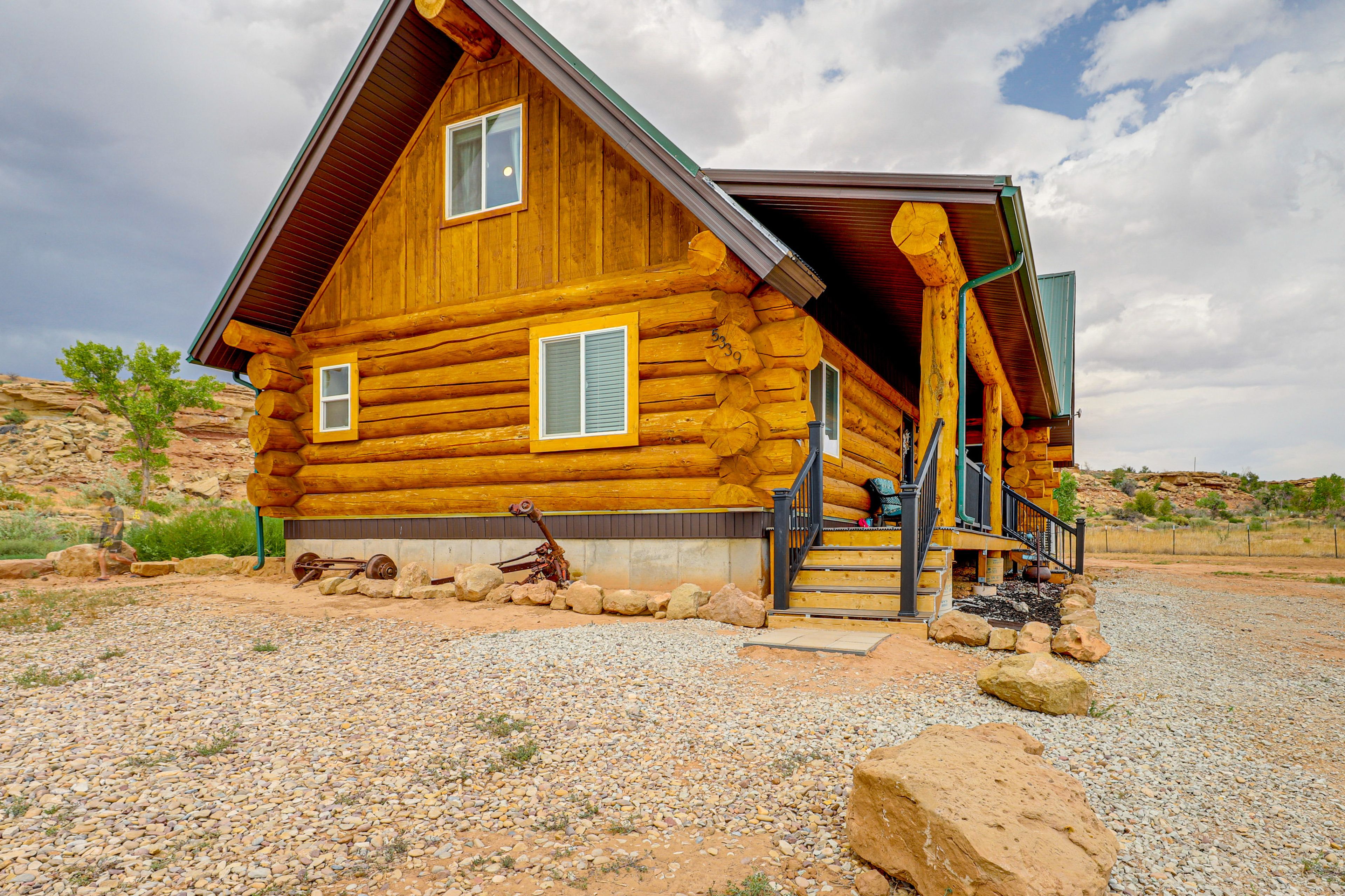 Property Exterior | 2-Story Cabin