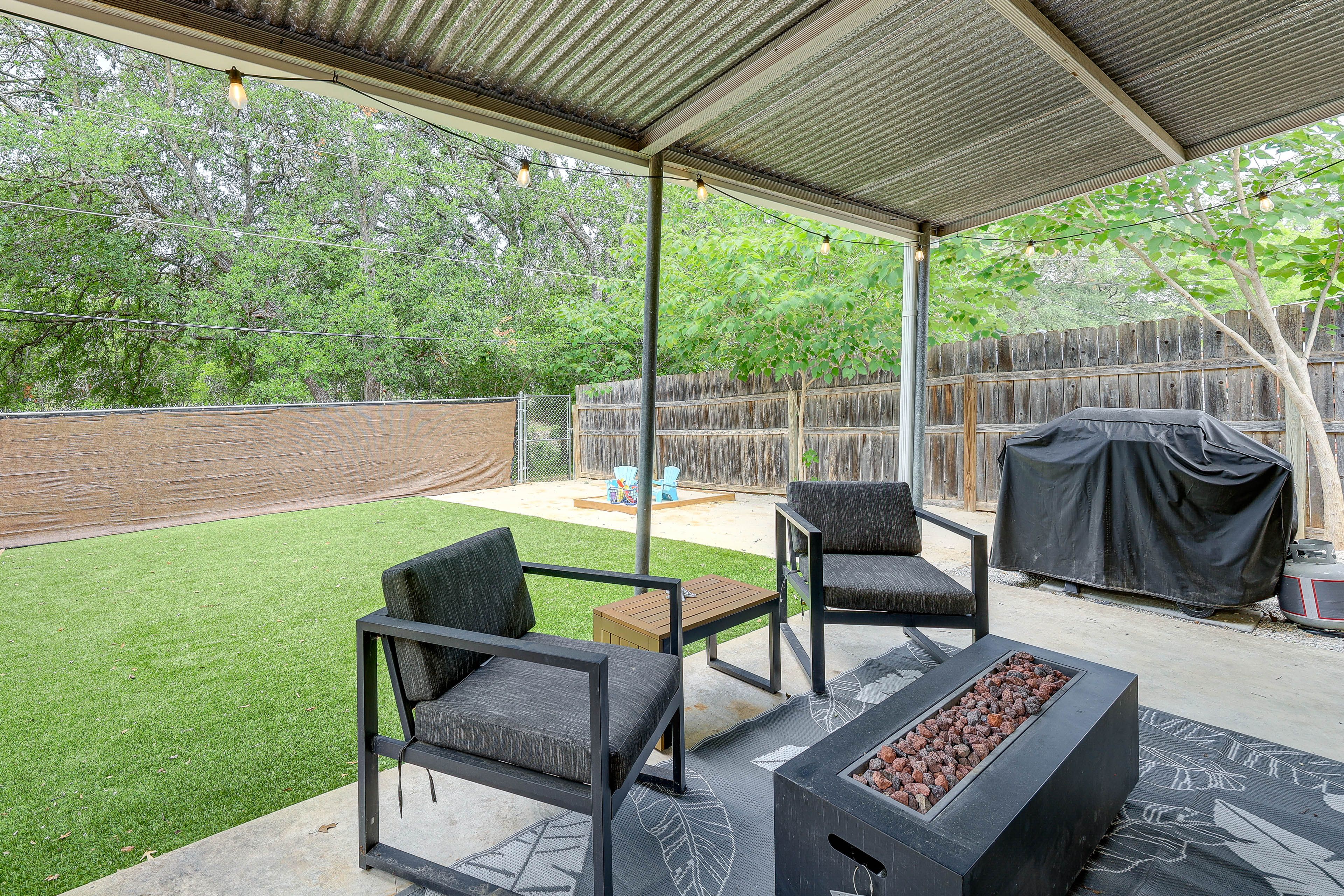 Private Backyard | Deck w/ Seating | Covered Patio | Yard Games | Sandbox
