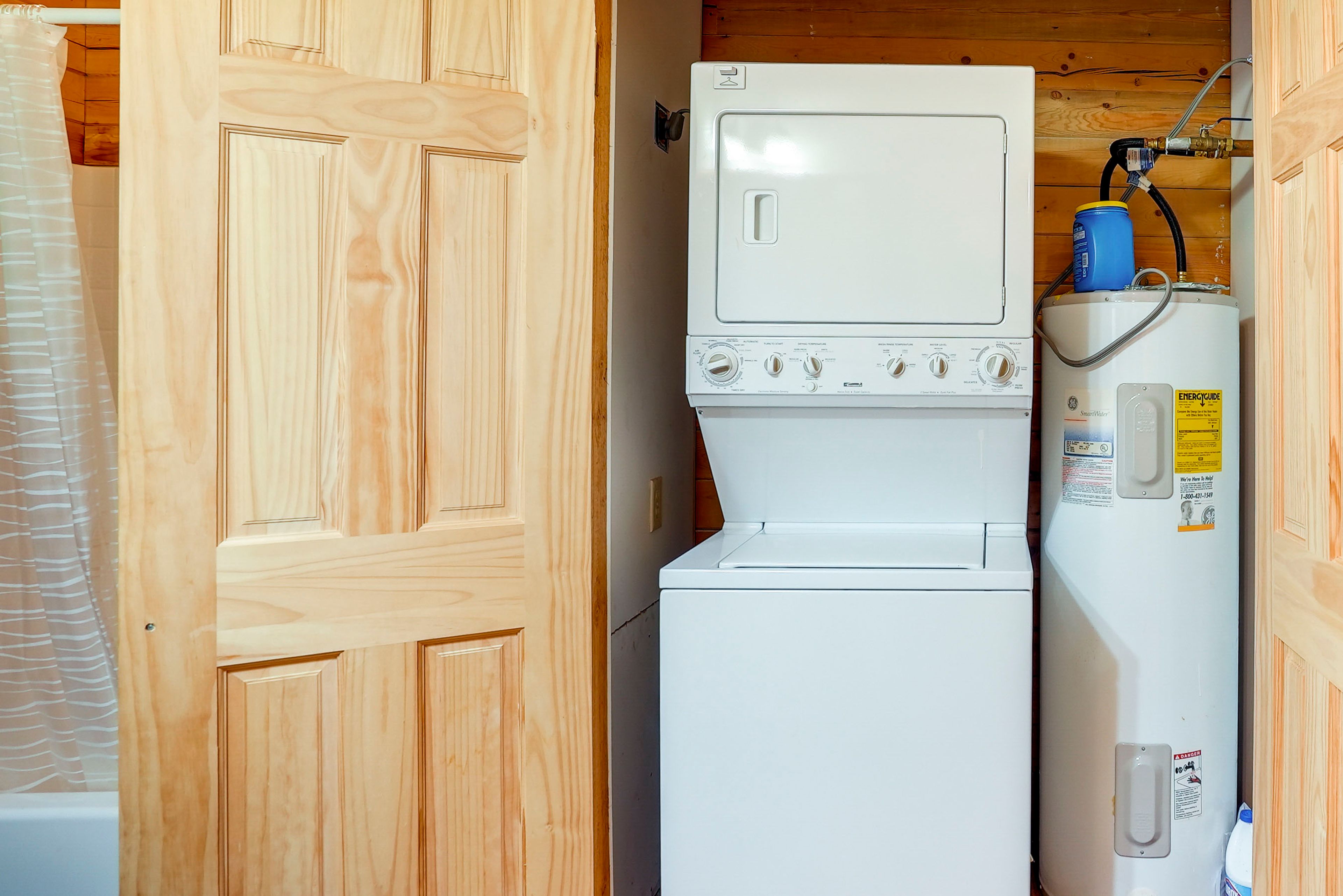 Laundry Area | Washer/Dryer